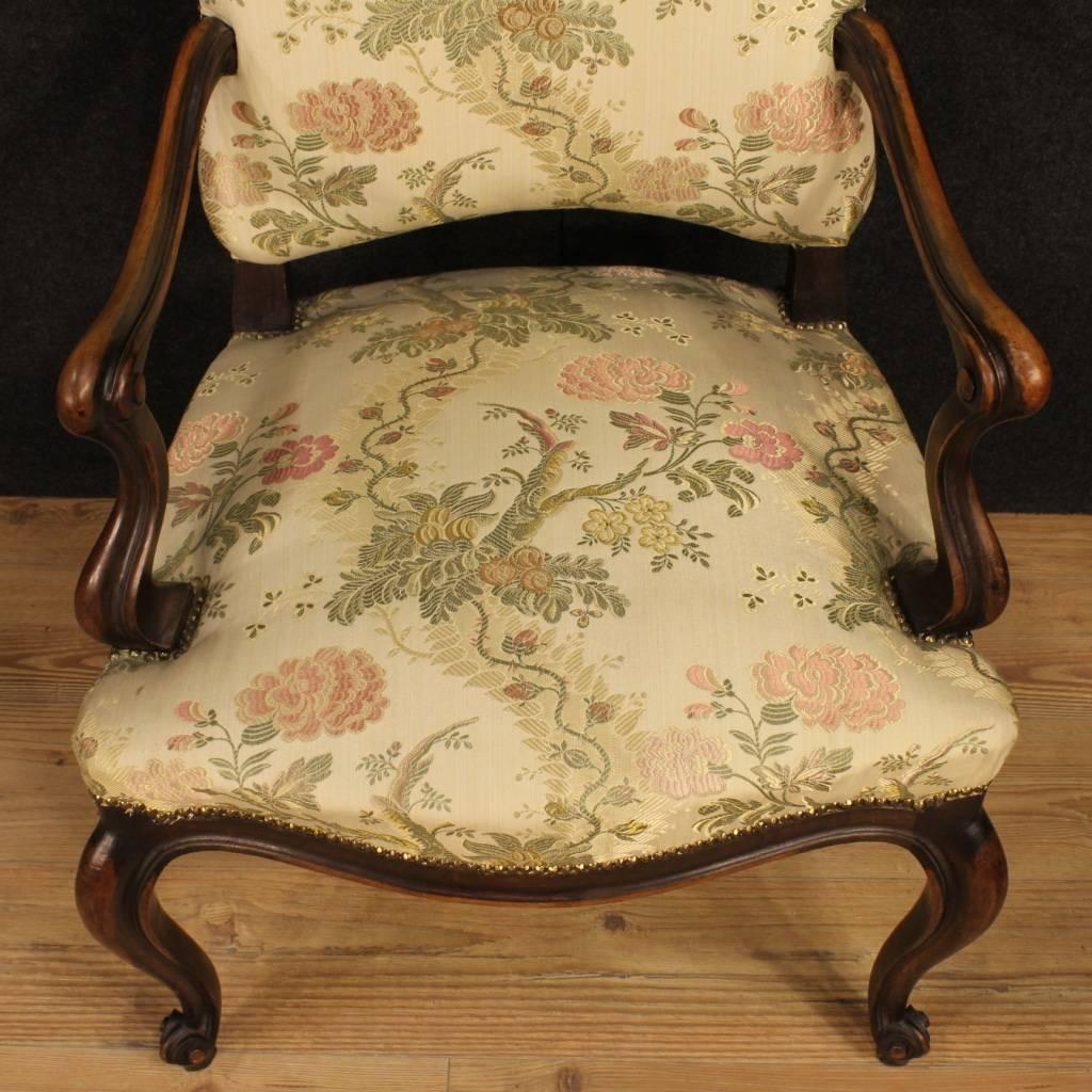 20th Century Pair of Italian Armchairs in Fabric 5