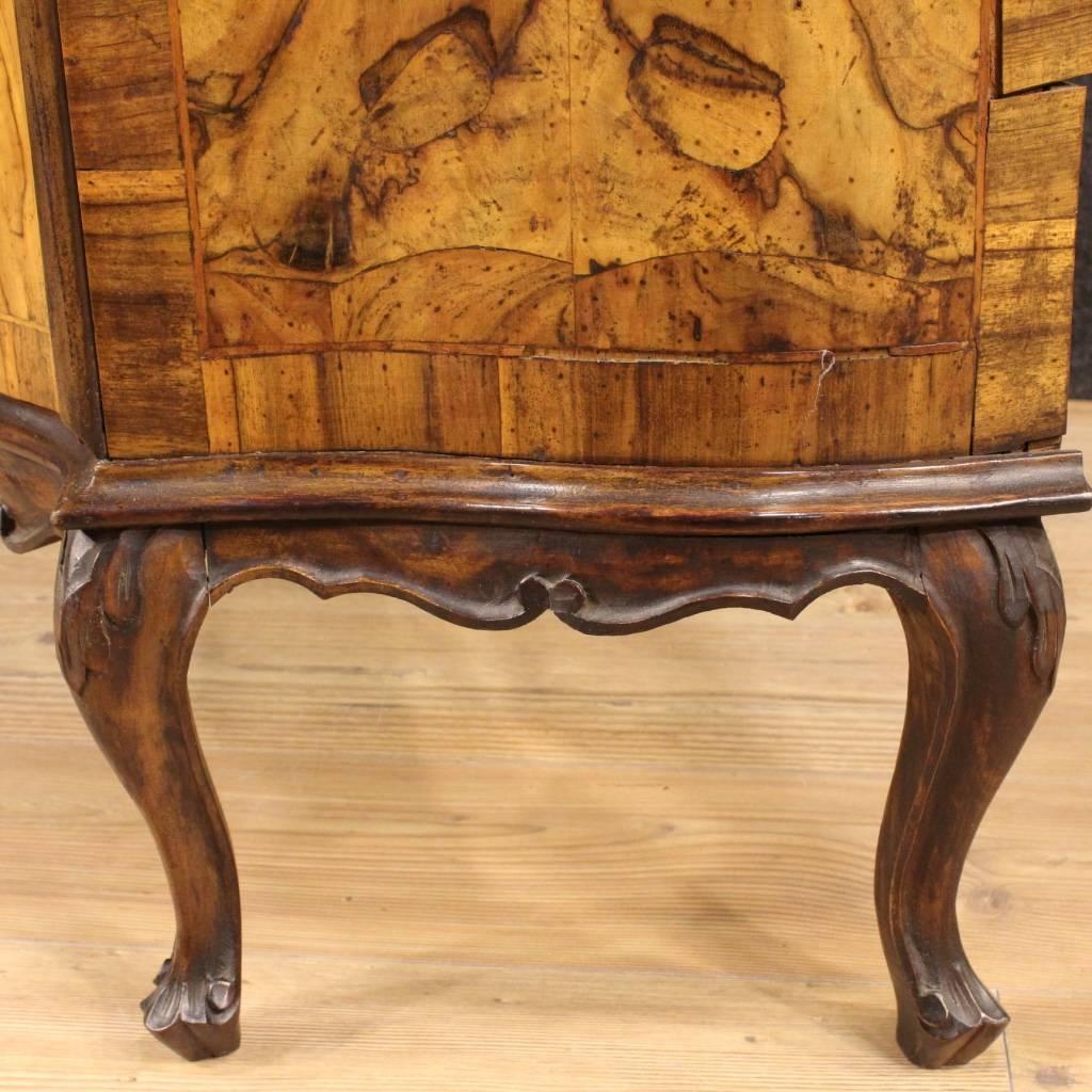 20th Century Small Venetian Dresser Carved in Walnut and Burl 2