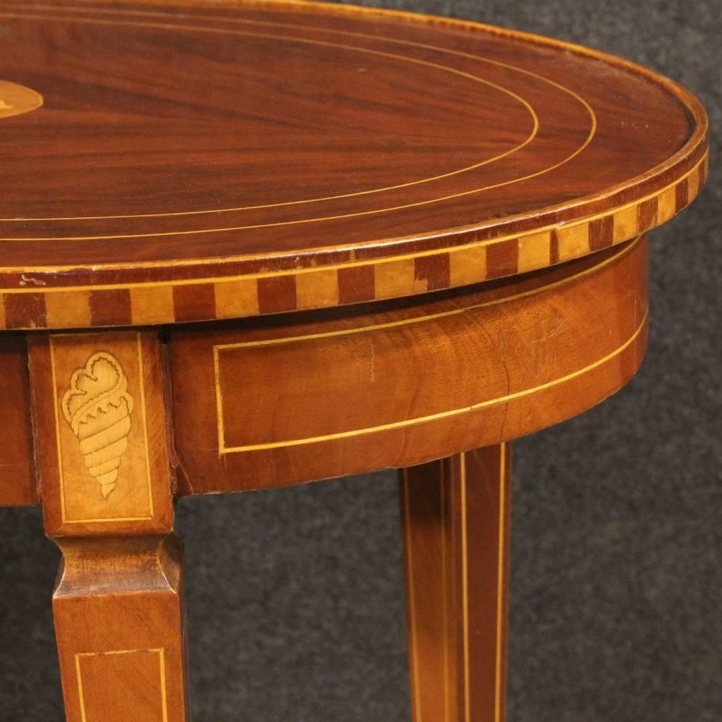 20th Century English Inlaid Side Table in Mahogany 2
