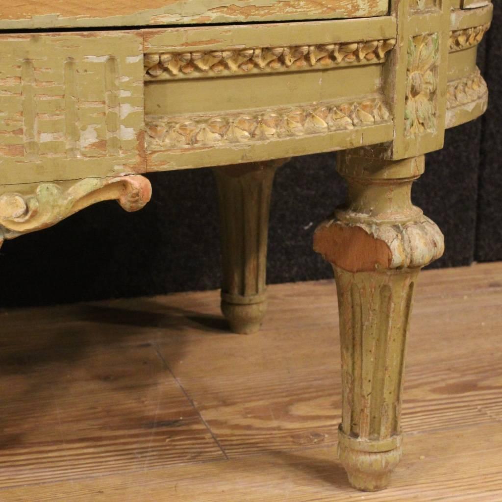 20th Century Pair of Italian Lacquered Side Tables in Louis XVI Style 1