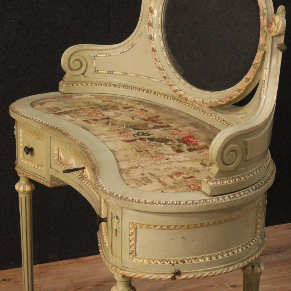 20th Century Italian Painted Dressing Table in Louis XVI Style 4