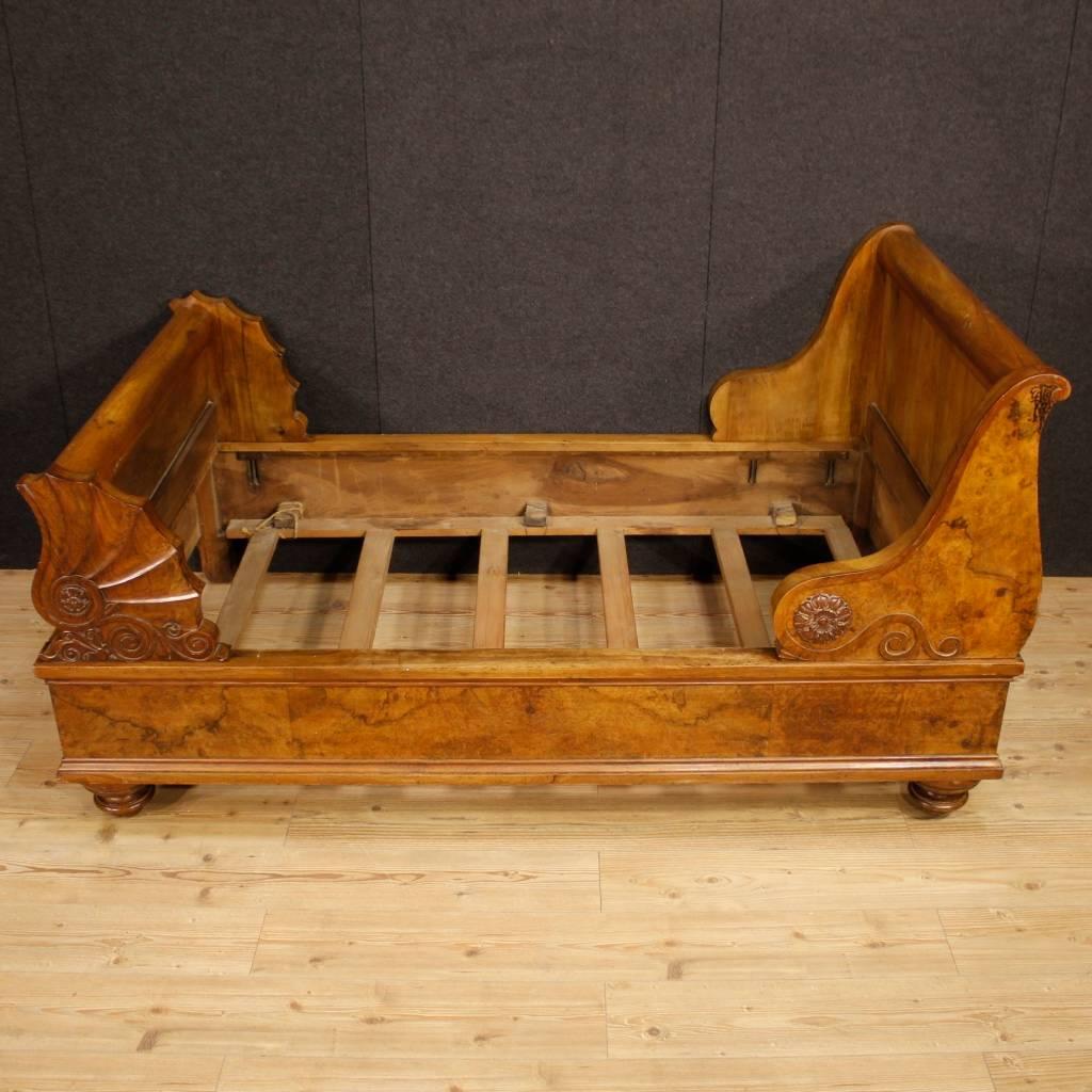 19th Century French Bed in Walnut and Burl Walnut 7