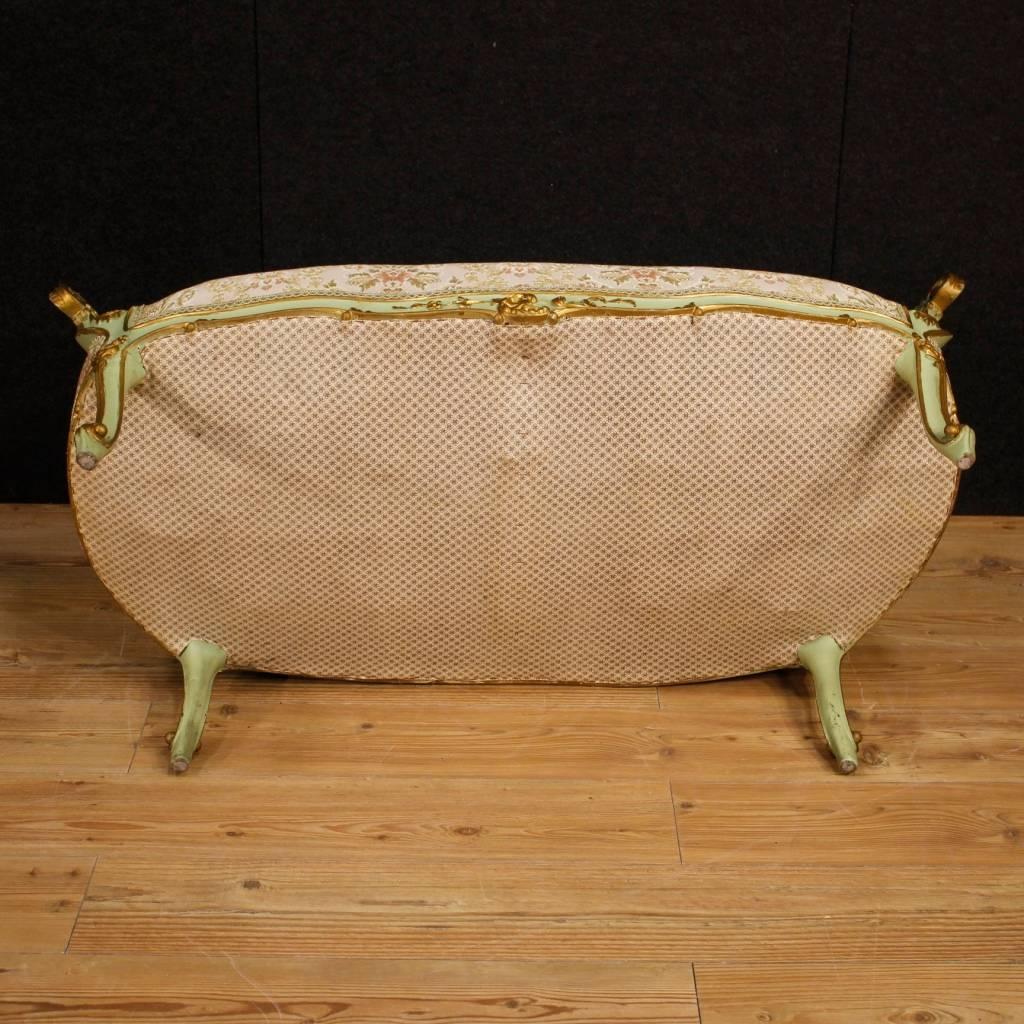 20th Century Venetian Lacquered and Gilt Sofa with Floral Fabric 6