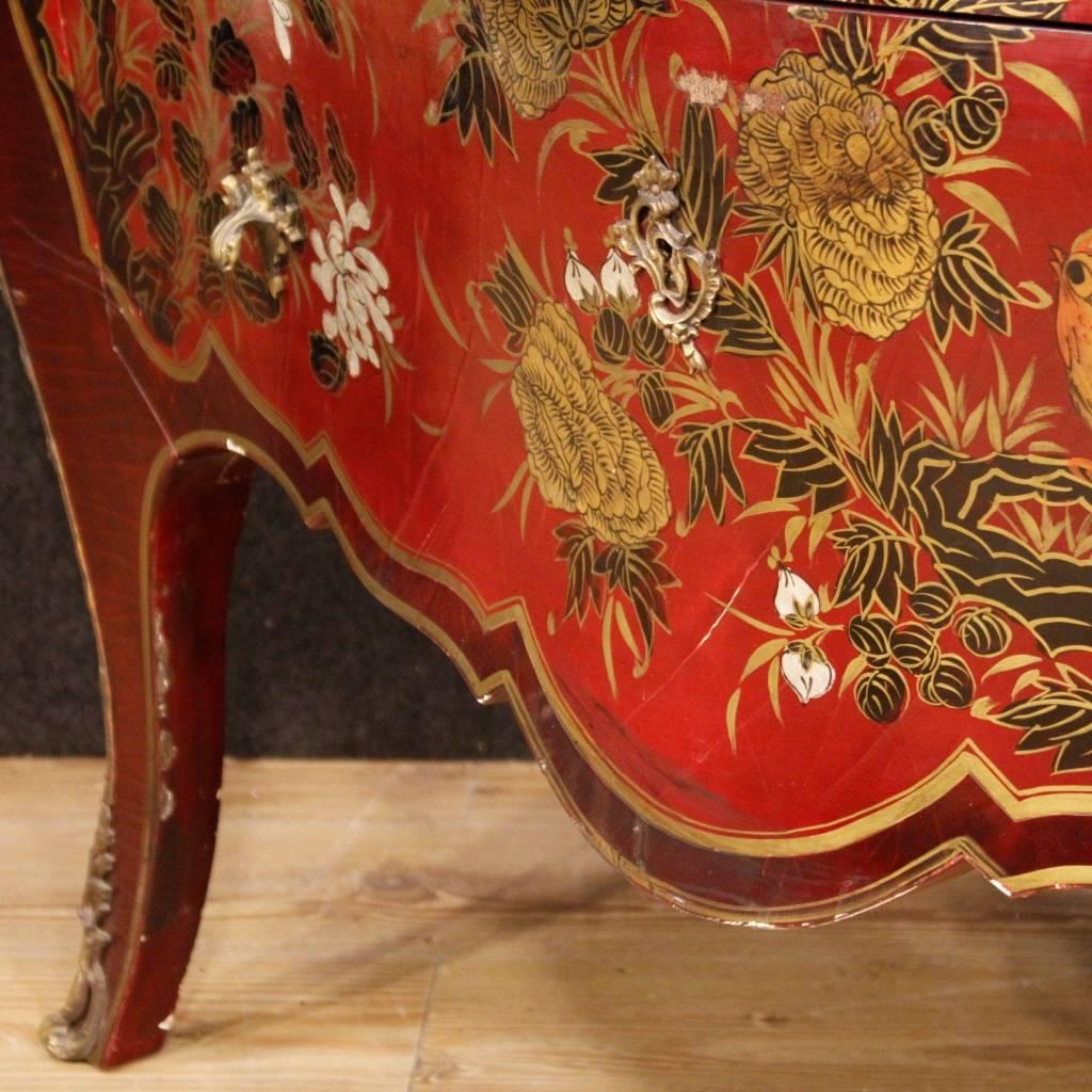 20th Century French Lacquered Chinoiserie Dresser in Louis XV Style 4