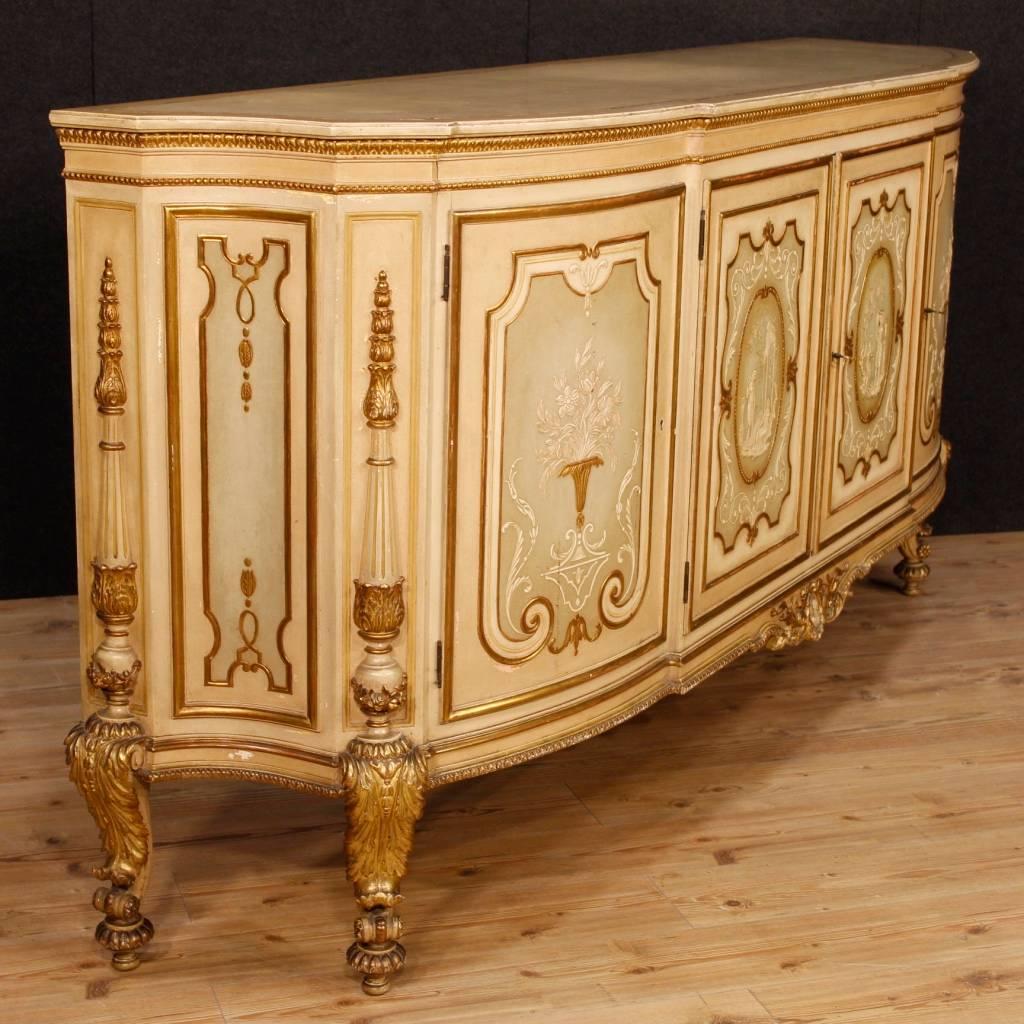 20th Century Italian Sideboard in Lacquered and Giltwood 1