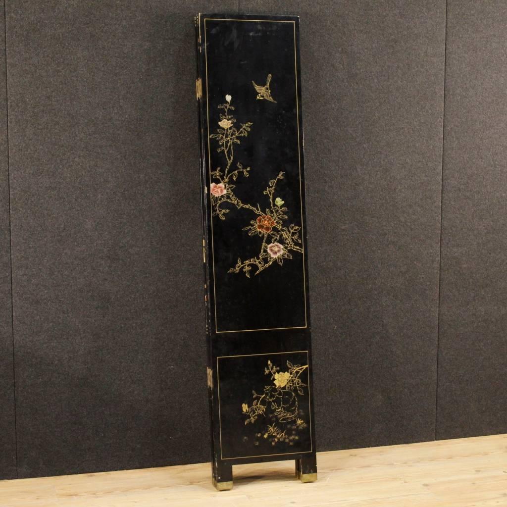 20th Century French Chinoiserie Lacquered and Painted Screen 1