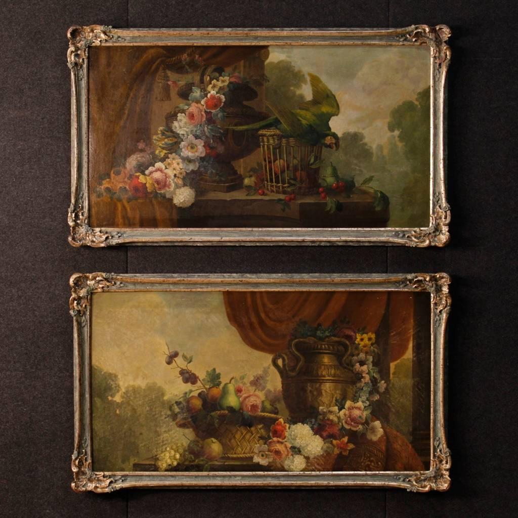 Great French painting of the mid-19th century. Work oil on canvas depicting rich still life with flowers, fruits and large cup with neoclassical engravings of exceptional quality. Great painting of fabulous decoration with frame in lacquered and