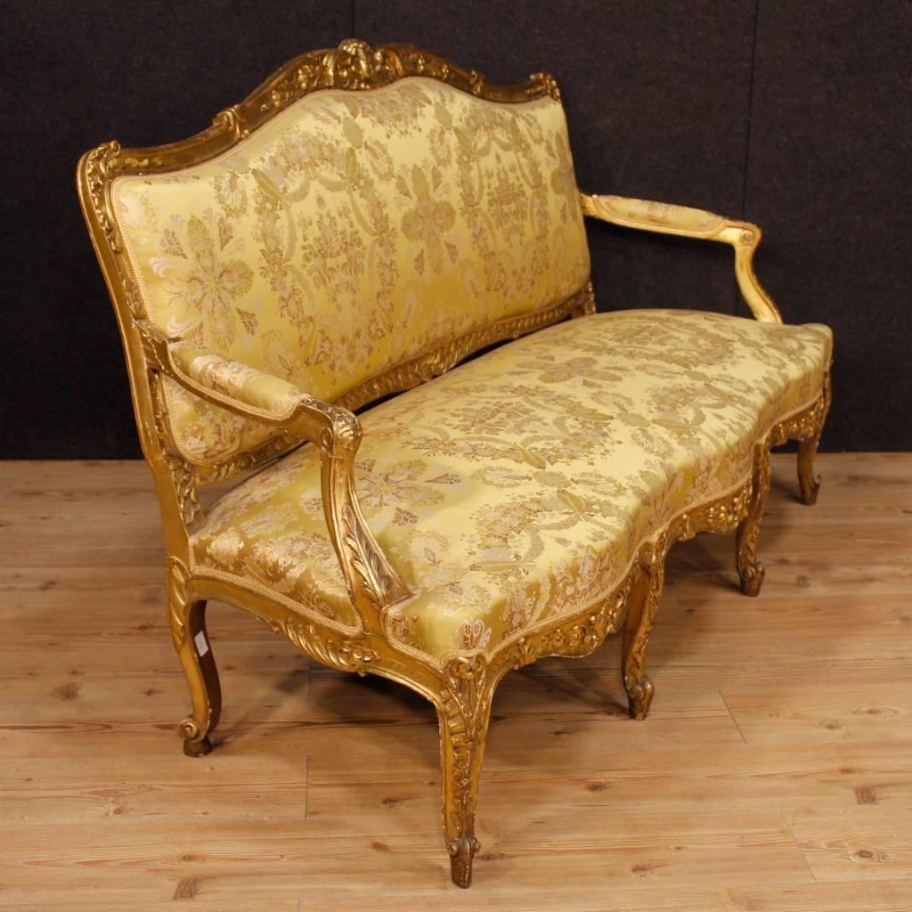 19th Century French Sofa in Giltwood in Louis XV Style In Good Condition In Vicoforte, Piedmont