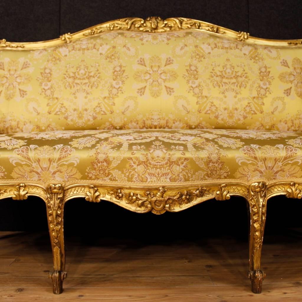 19th Century French Sofa in Giltwood in Louis XV Style 6