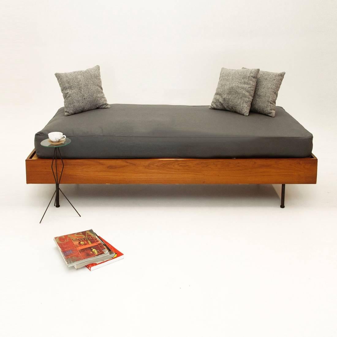Mid-20th Century Danish Modern Teak Daybed, 1960s