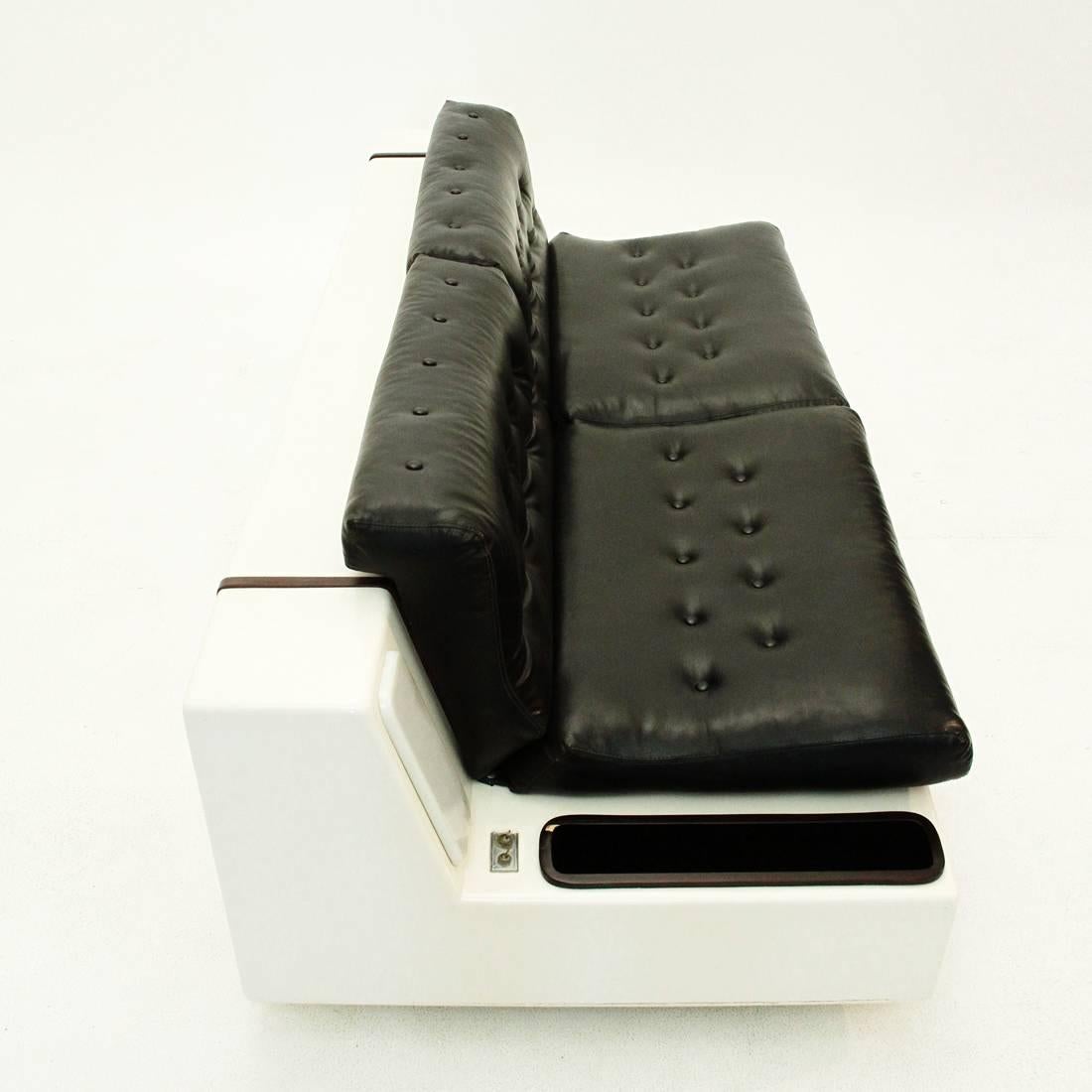 Mid-Century Modern Mid-Century Italian Sofa Bed, 1960s