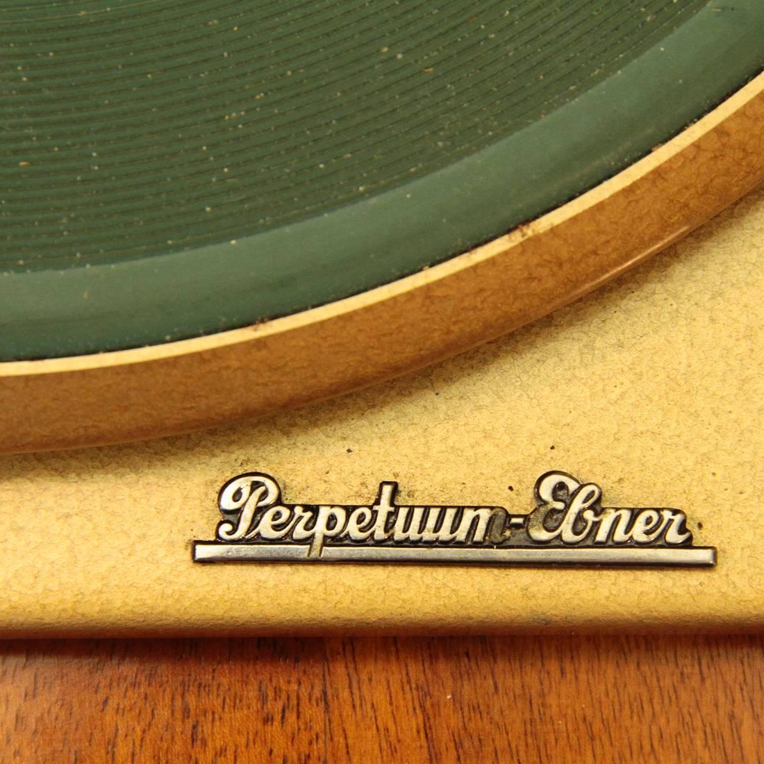 Italian Wood Cabinet with Turntable, 1940s 1