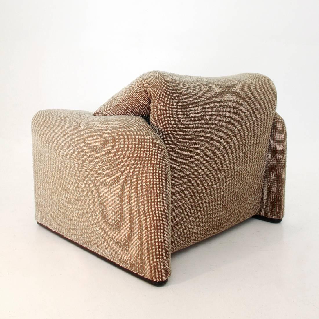 Italian 675 Maralunga Armchair by Vico Magistretti for Cassina, 1973 In Good Condition In Savona, IT