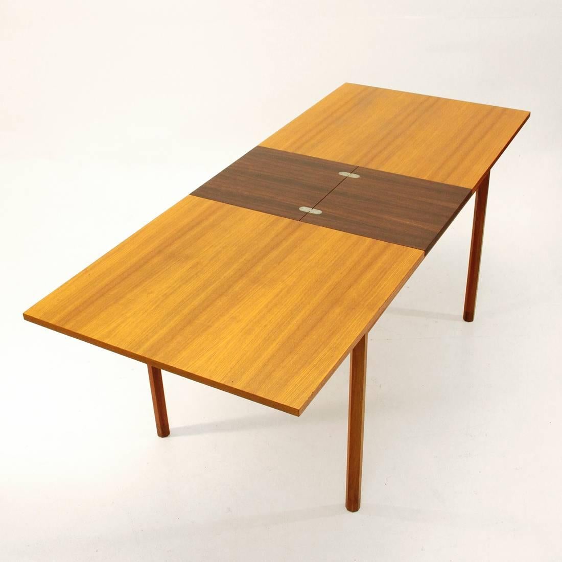 Scandinavian Modern Italian Rosewood Extensible Table, 1960s