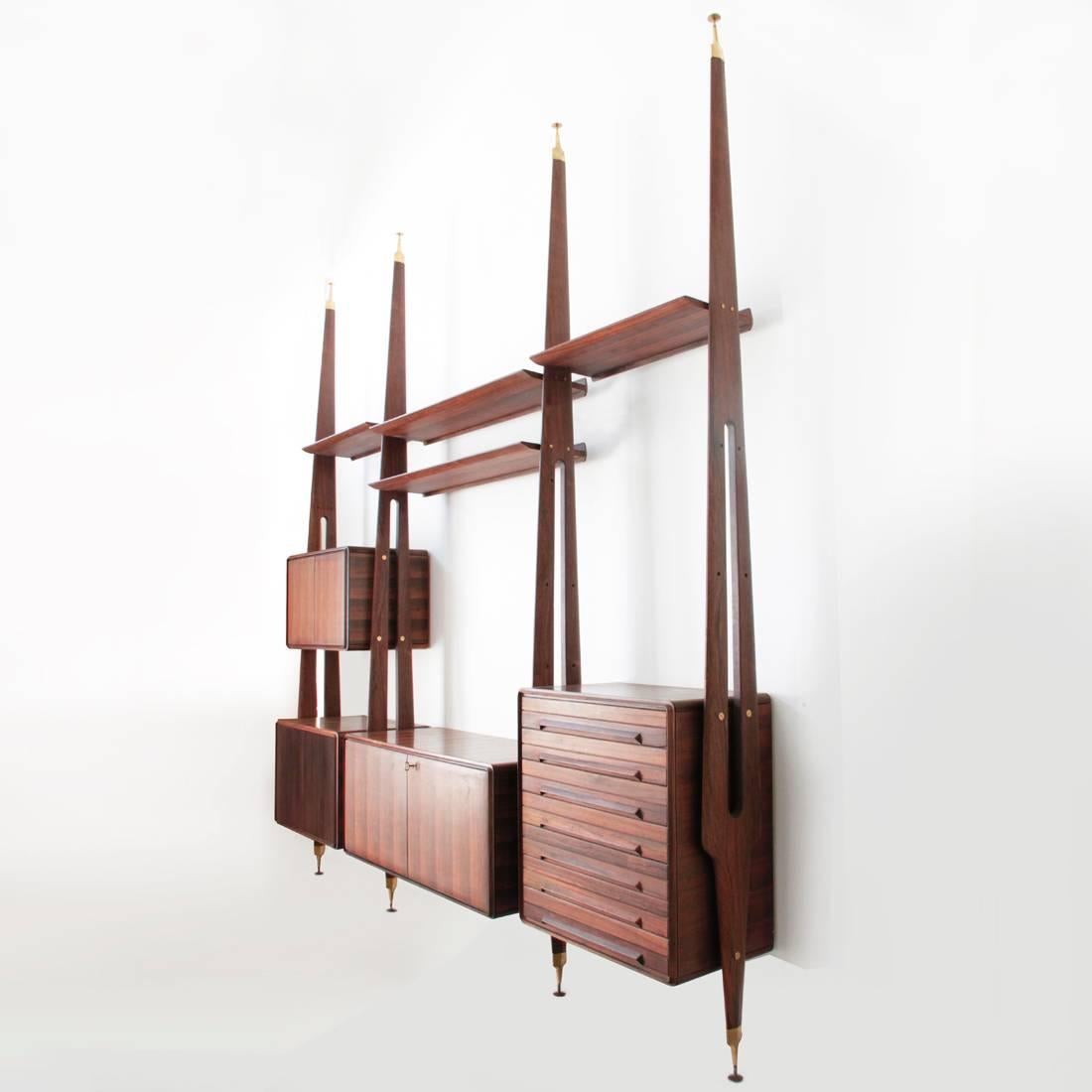 Mid-Century Modern Italian Rosewood Wall Unit from Galleria Mobili d'Arte Cantù, 1950s