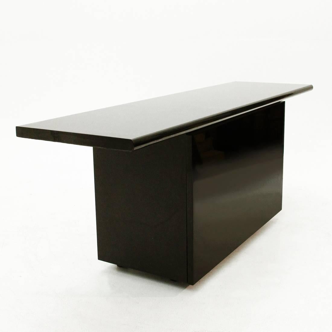 Mid-Century Modern Sheraton Series Credenza by Giotto Stoppino for Acerbis International, 1970s