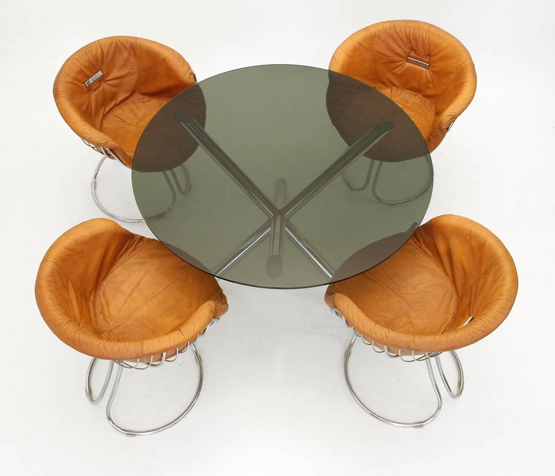 Roche Bobois Chromed Base Dining Table, 1970s In Good Condition In Savona, IT