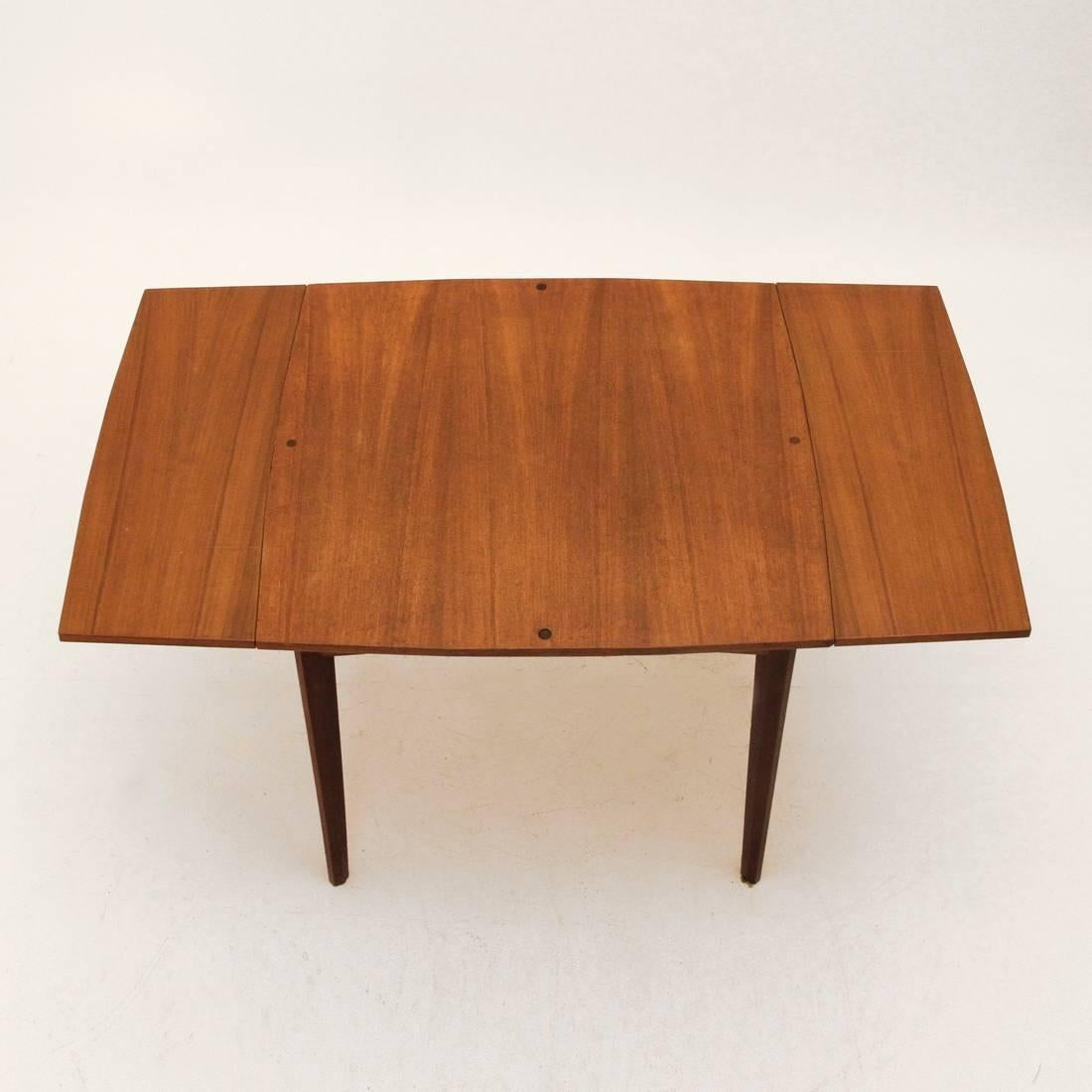 Italian Folding Dining Table, 1950s In Good Condition In Savona, IT