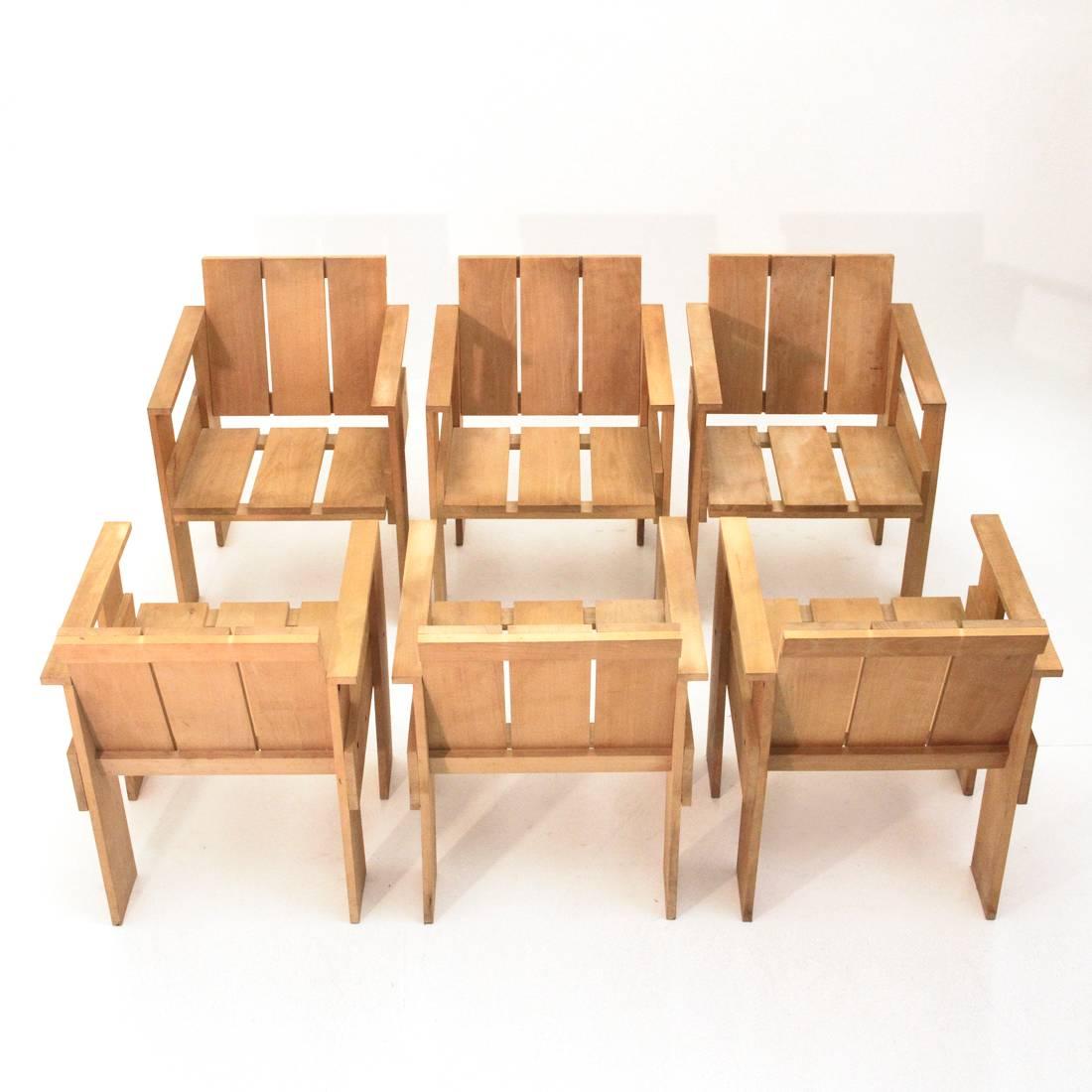 Six chair made in beech frame by Cassina in the 1970s. Designed by Gerrit Rietveld in the 1935.