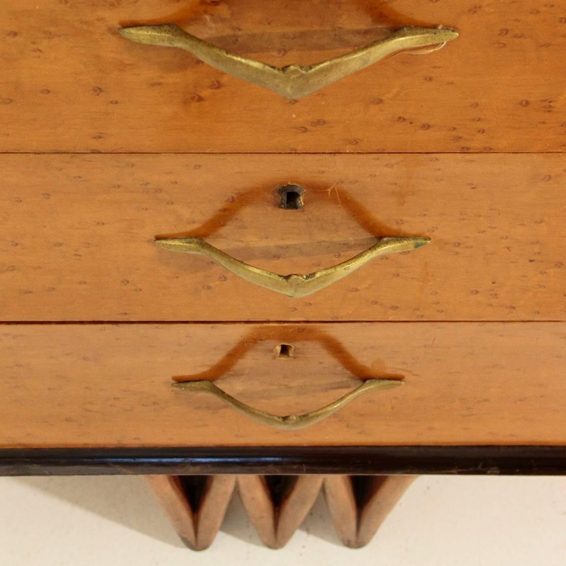 Art Deco Chest of Drawers 3