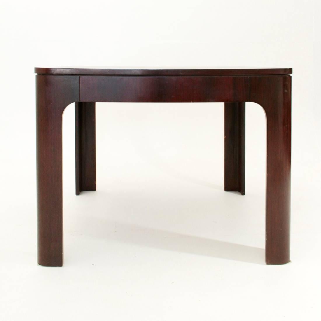 Italian Rosewood Square Extendible Dining Table In Good Condition In Savona, IT