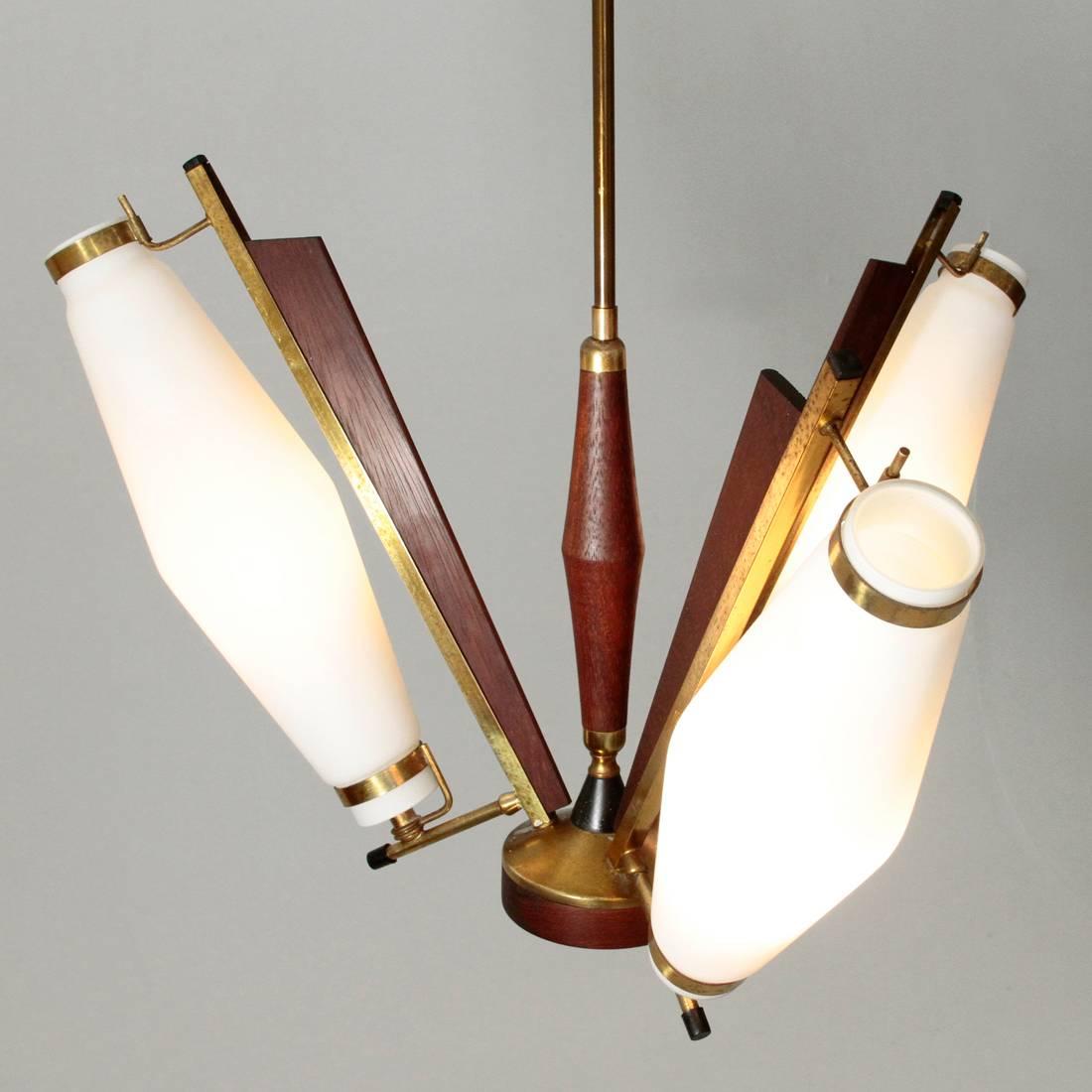 Mid-Century Modern Italian Three Lights Pendant Lamp