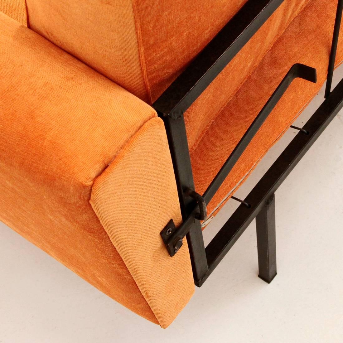 Italian Orange Velvet Sofa Bed In Good Condition In Savona, IT