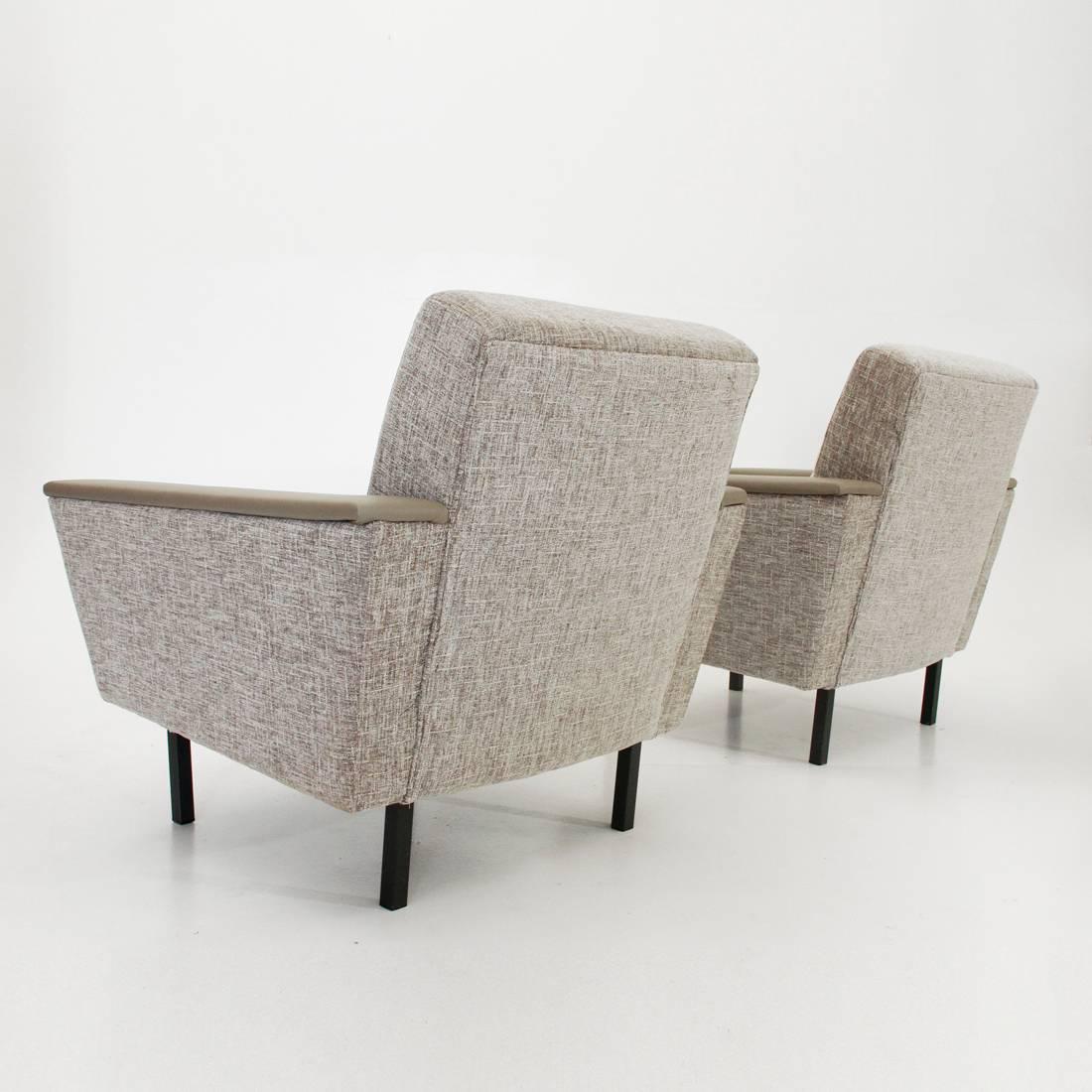 Two Grey Mid-Century Armchairs In Good Condition In Savona, IT