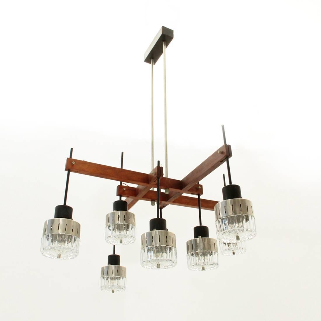 Mid-20th Century Eight-Light Italian Wood Chandelier