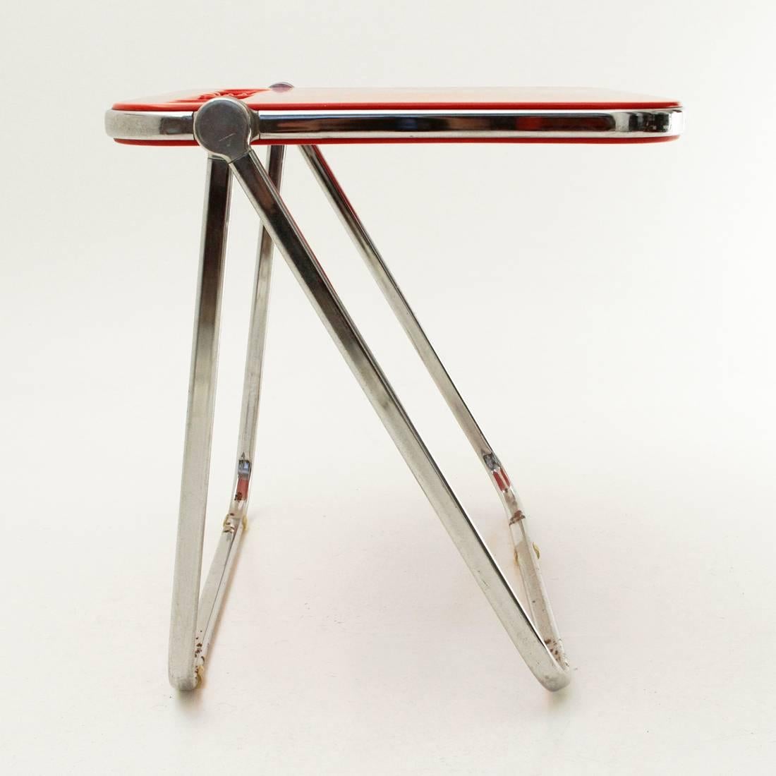 Italian Red Platone Desk Table by Giancarlo Piretti for Anonima Castelli, 1960s