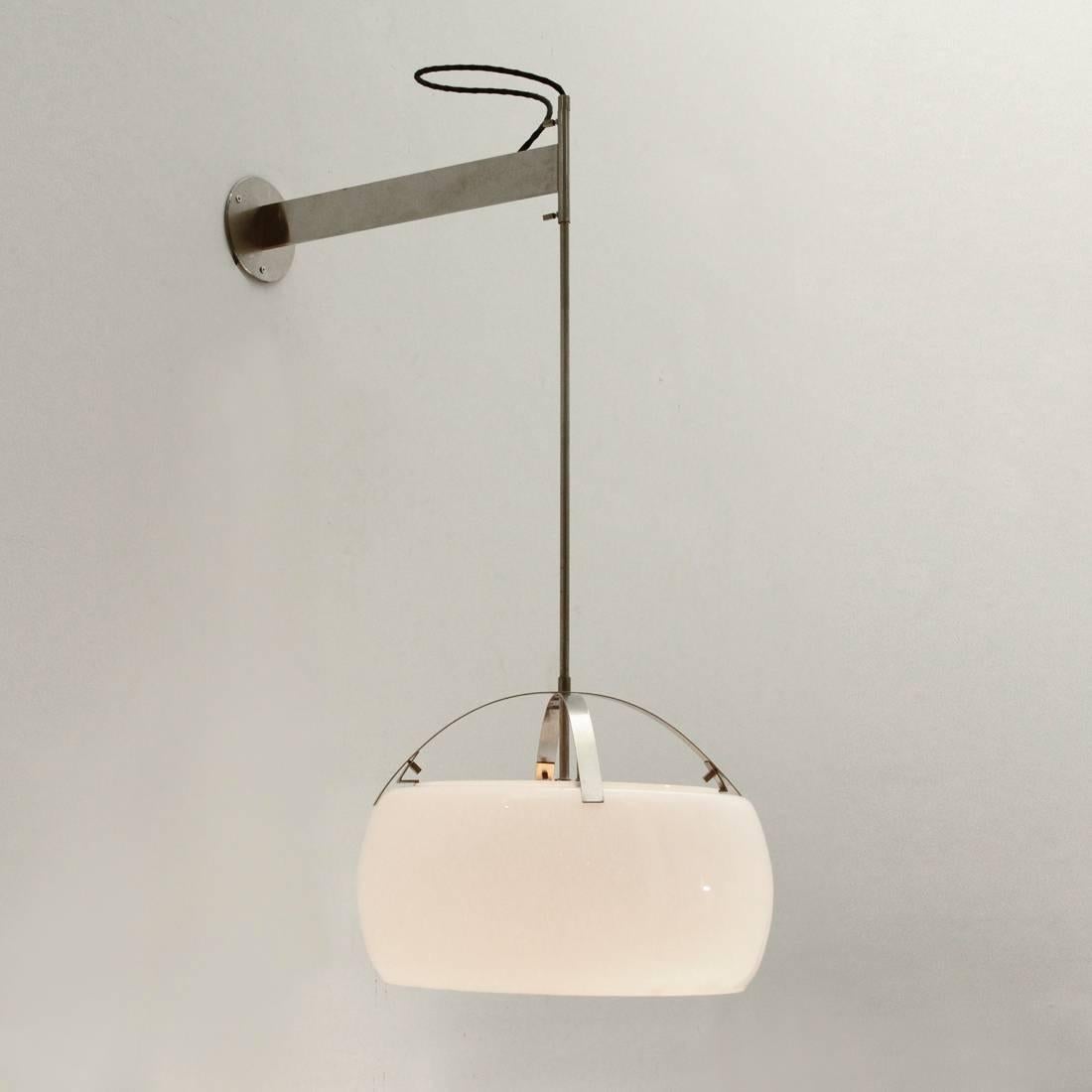 Omega Wall Lamp by Vico Magistretti for Artemide, 1960s In Good Condition In Savona, IT