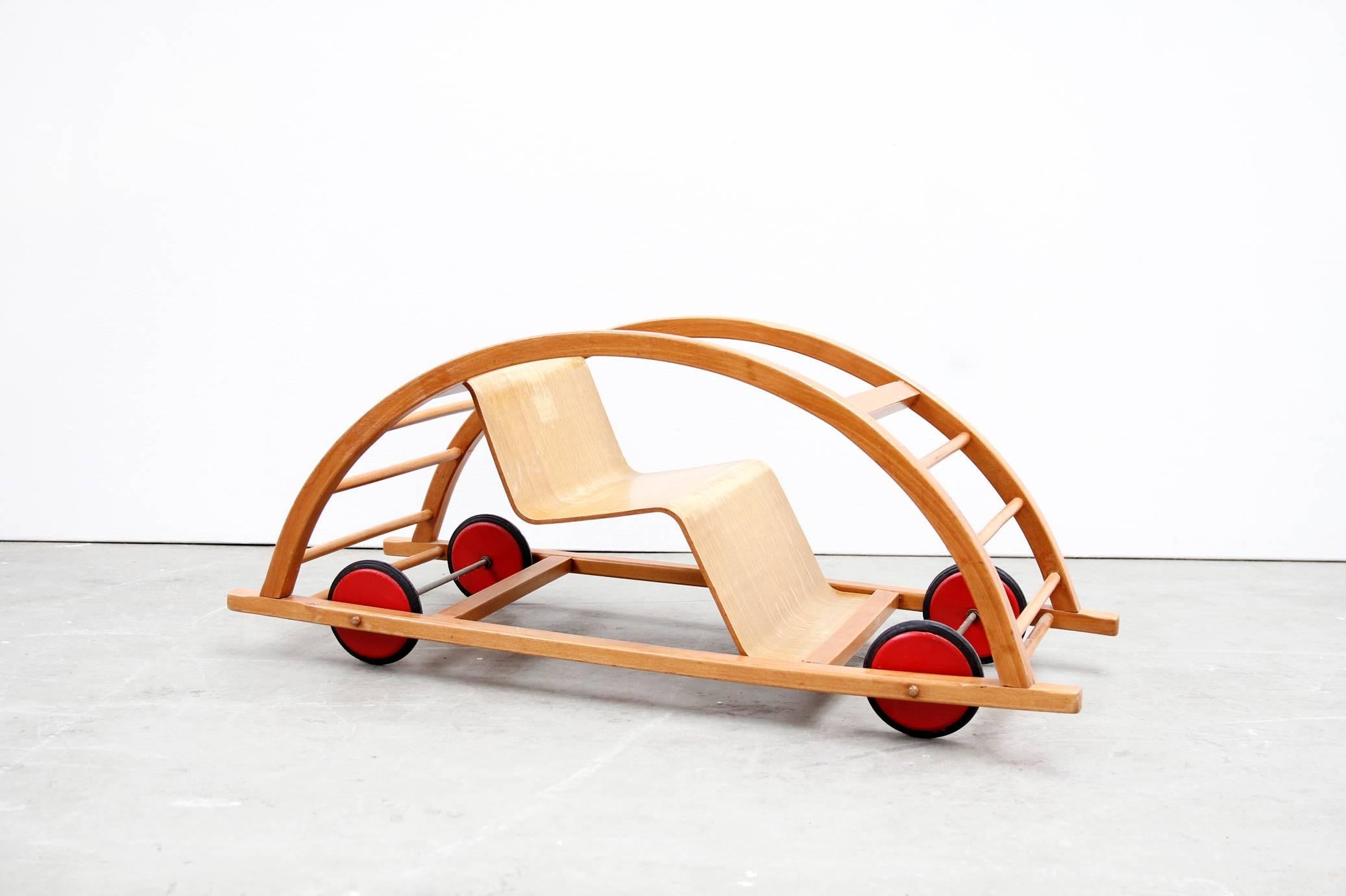 Race and Swing Car by Hans Brockhage, Erwin Andra & Mart Stam for Siegfried Lenz In Good Condition For Sale In Amsterdam, NL