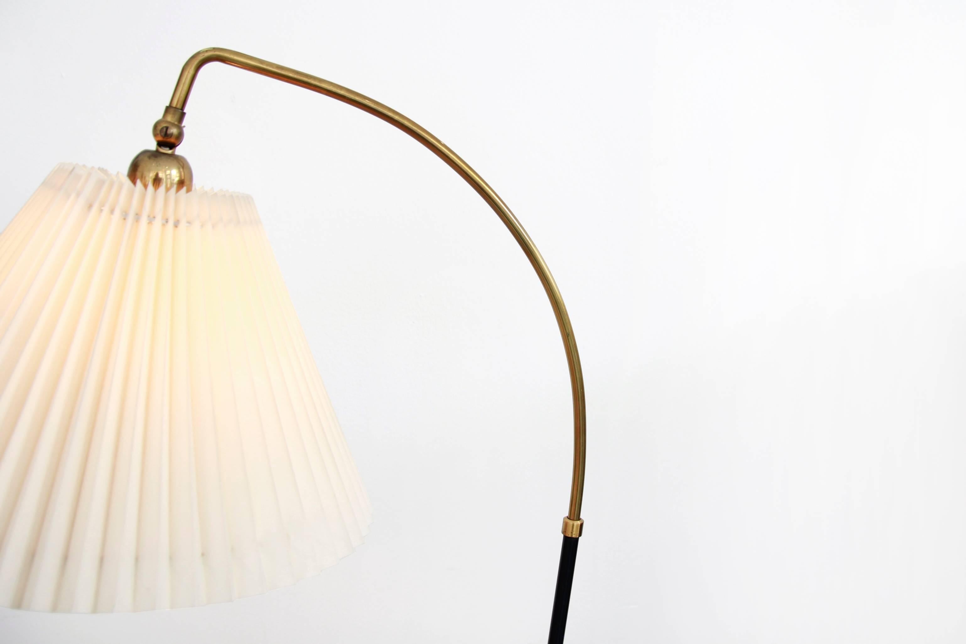 Danish Rare Svend Aage Holm Sørensen Design Standing Lamp with Le Klint Shade For Sale