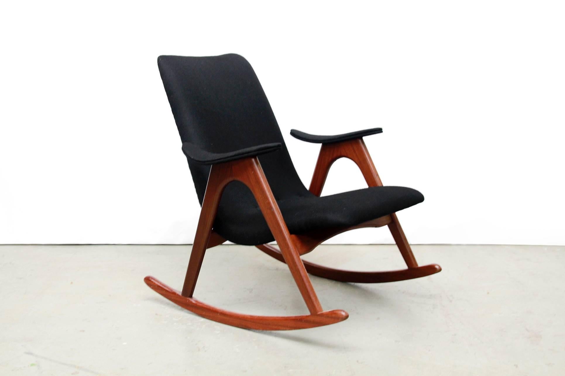 Dutch Mid-Century Rocking Chair by Louis van Teeffelen for WéBé, 1960s In Good Condition In Amsterdam, NL