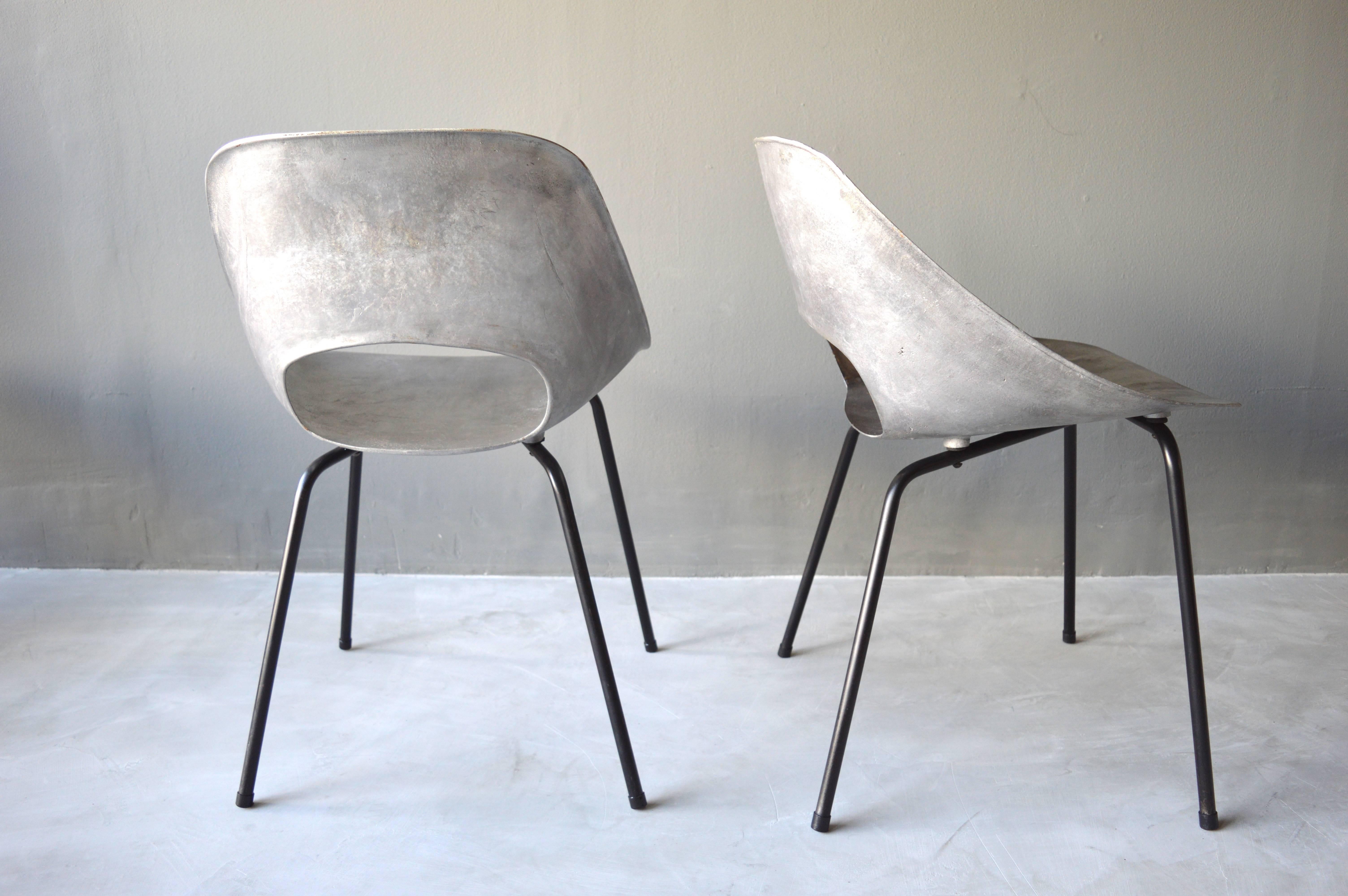 Rare Set of 12 Aluminium Chairs by Pierre Guariche In Excellent Condition In Los Angeles, CA