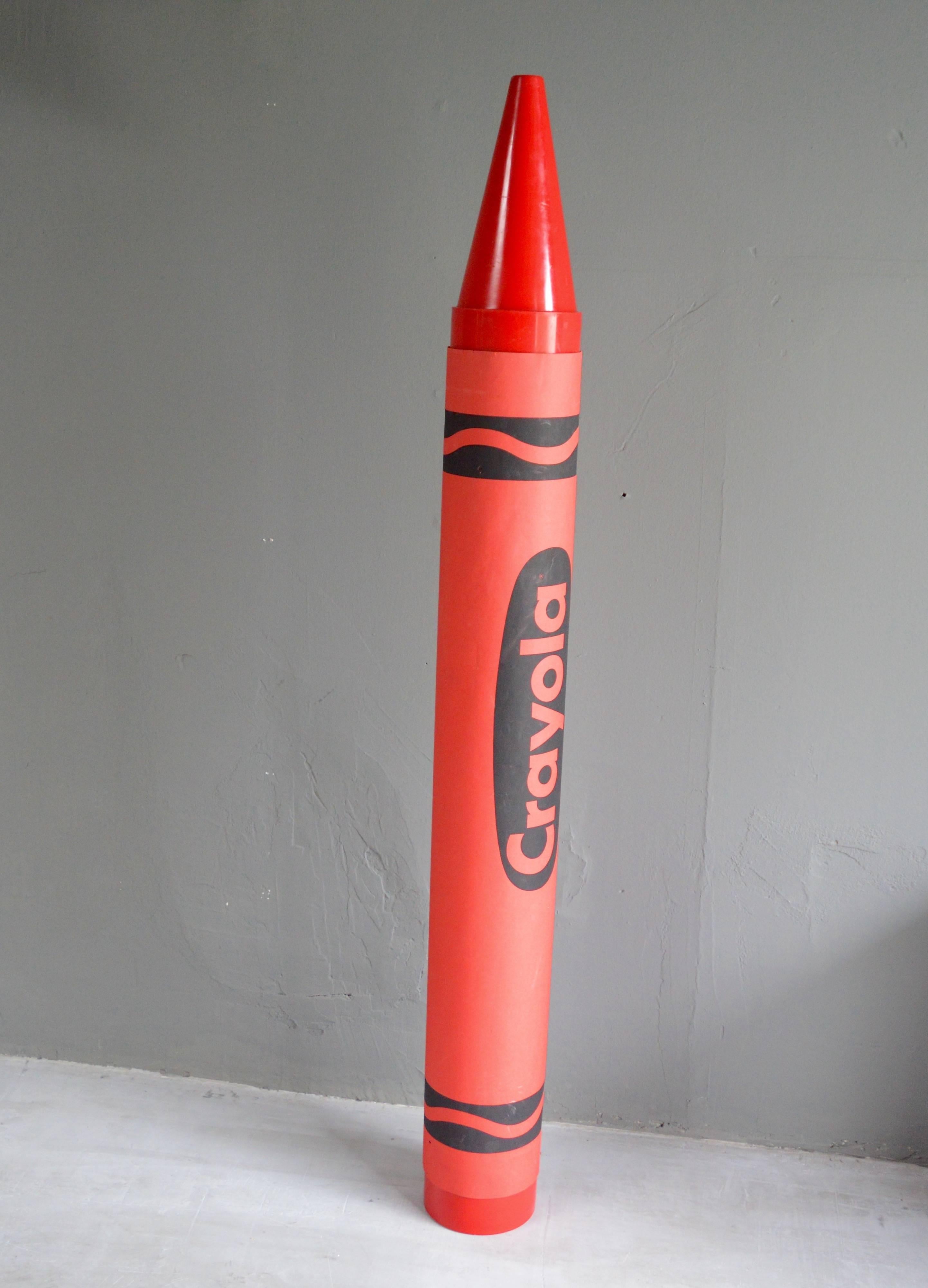 Fantastic red Crayola crayon. Heavy plastic frame with thick paper label. Made by Think Big!. This is a rare vintage piece. Excellent vintage condition. Great pop art!

Blue crayon available in separate listing.