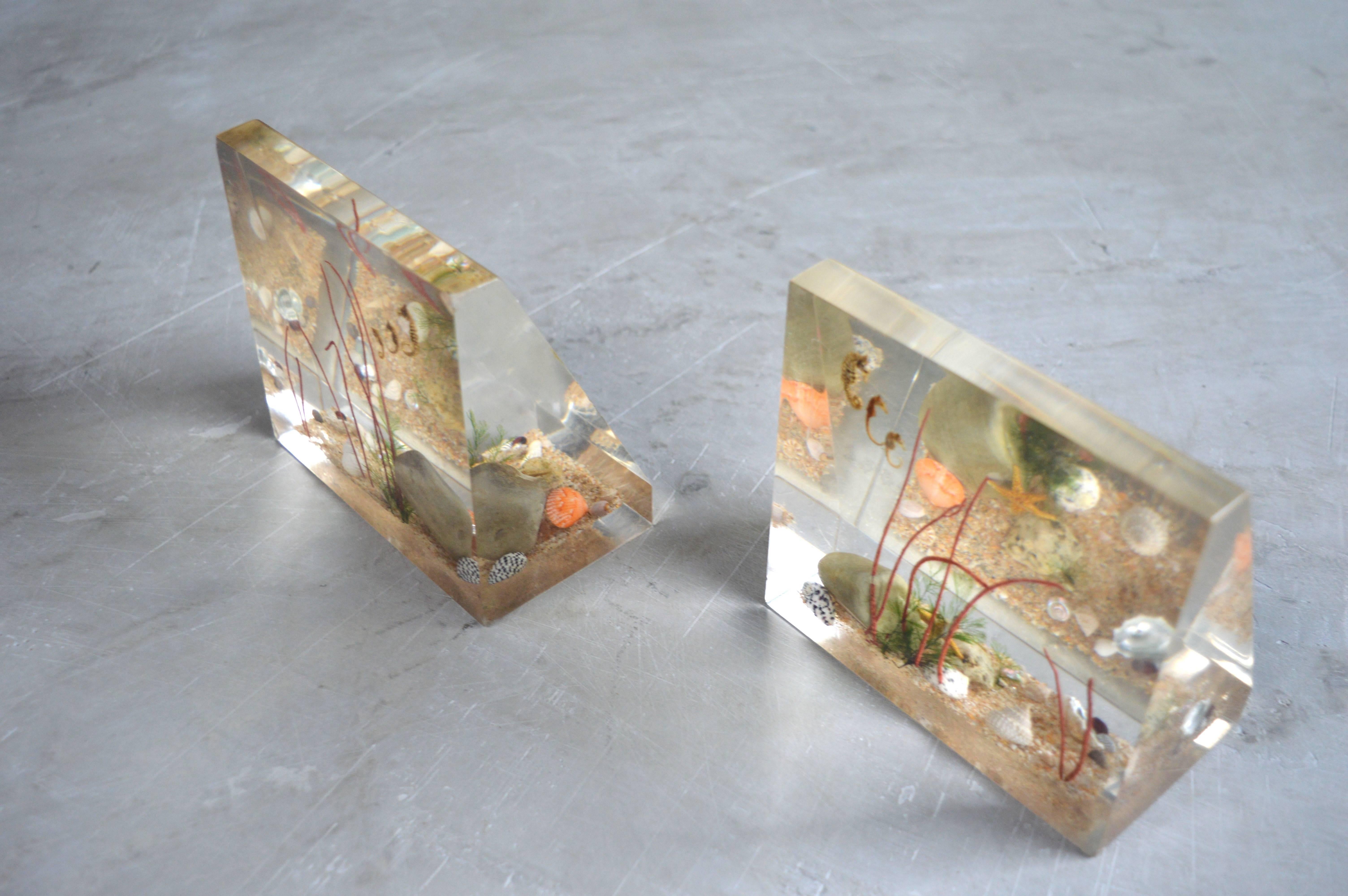 Lucite Bookends In Excellent Condition In Los Angeles, CA