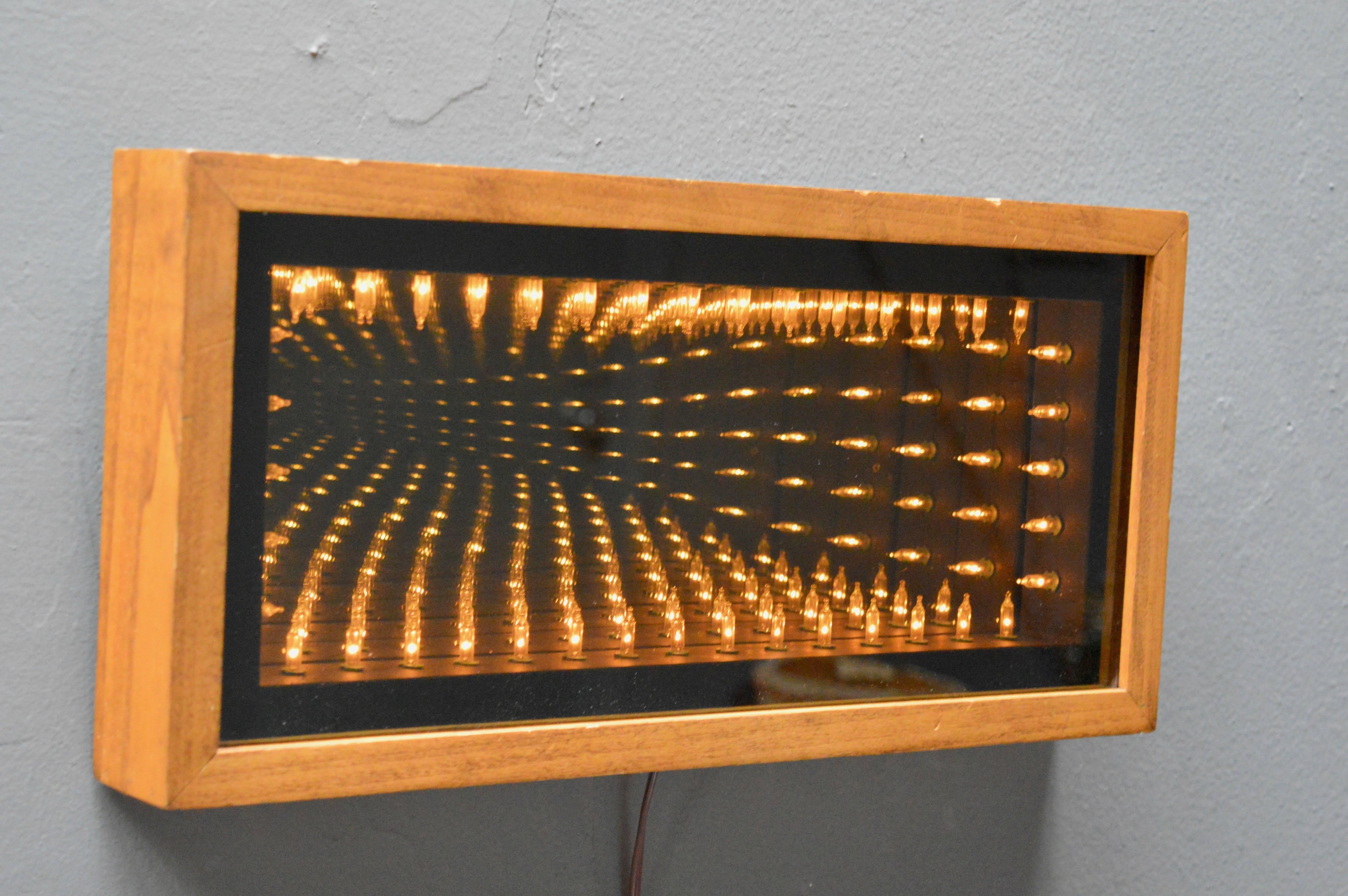 Vintage Infinity Mirror In Good Condition In Los Angeles, CA