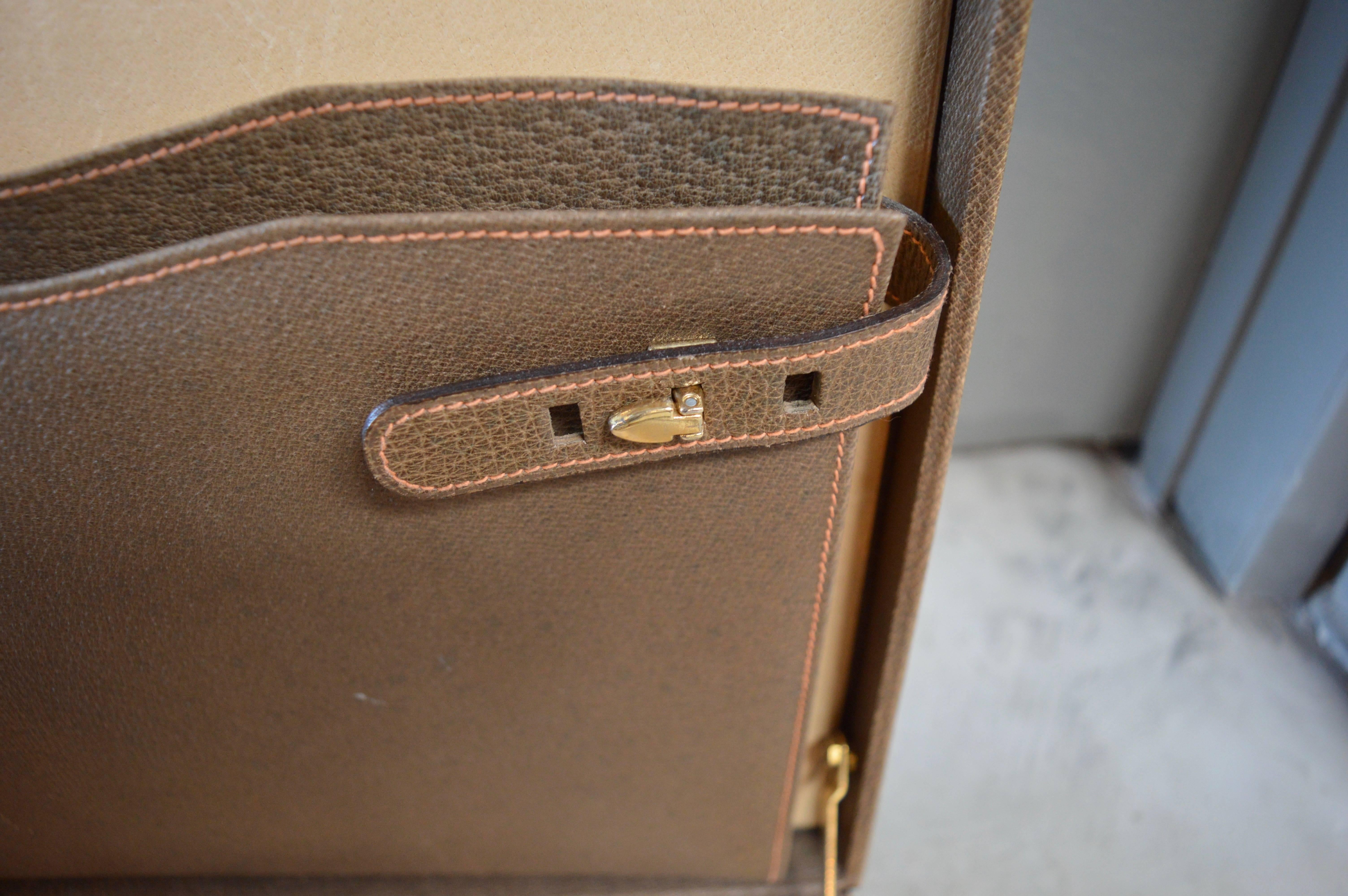 Italian Gucci Leather Briefcase For Sale