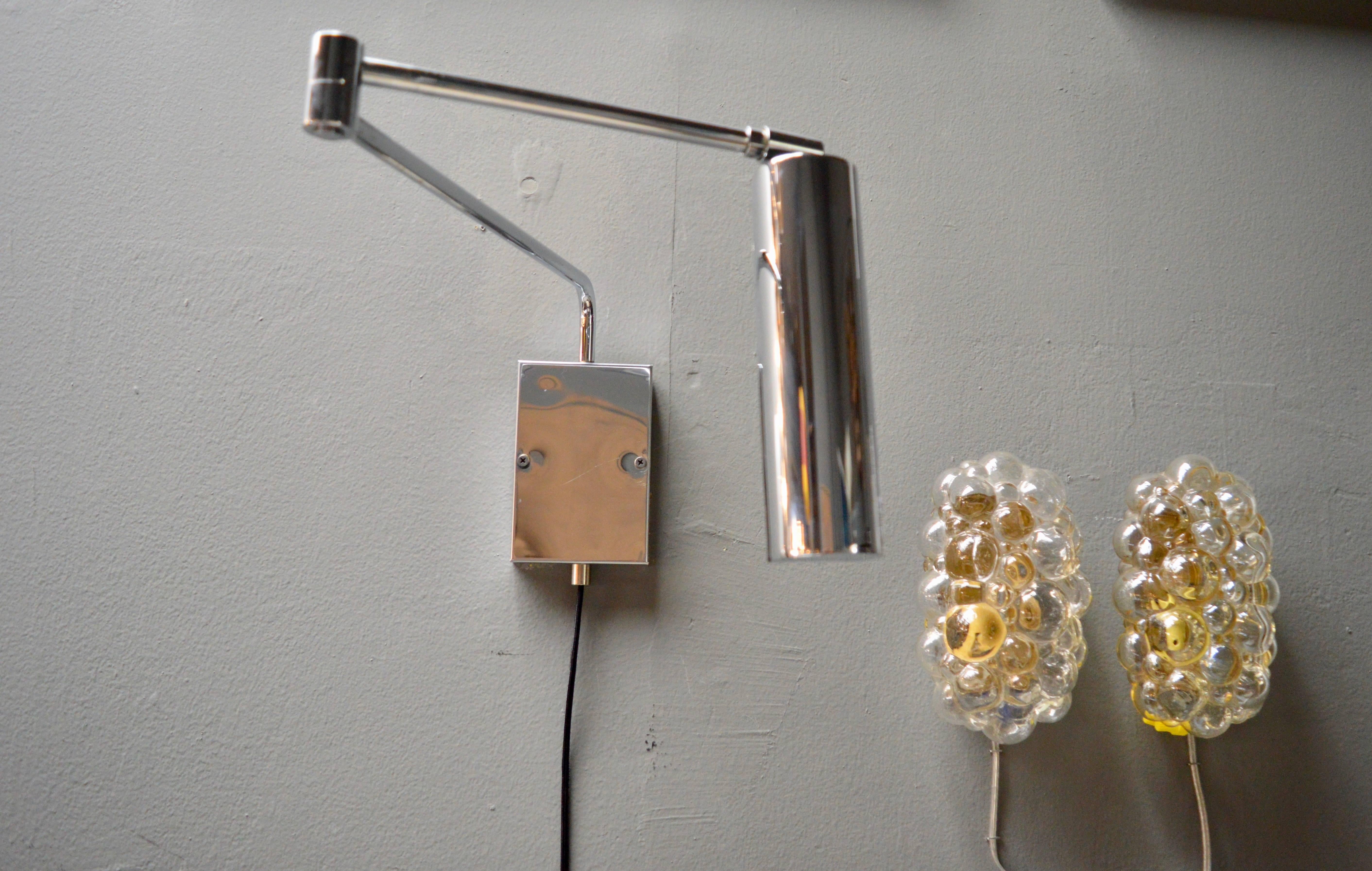 Koch and Lowy Articulating Wall Sconce In Excellent Condition For Sale In Los Angeles, CA