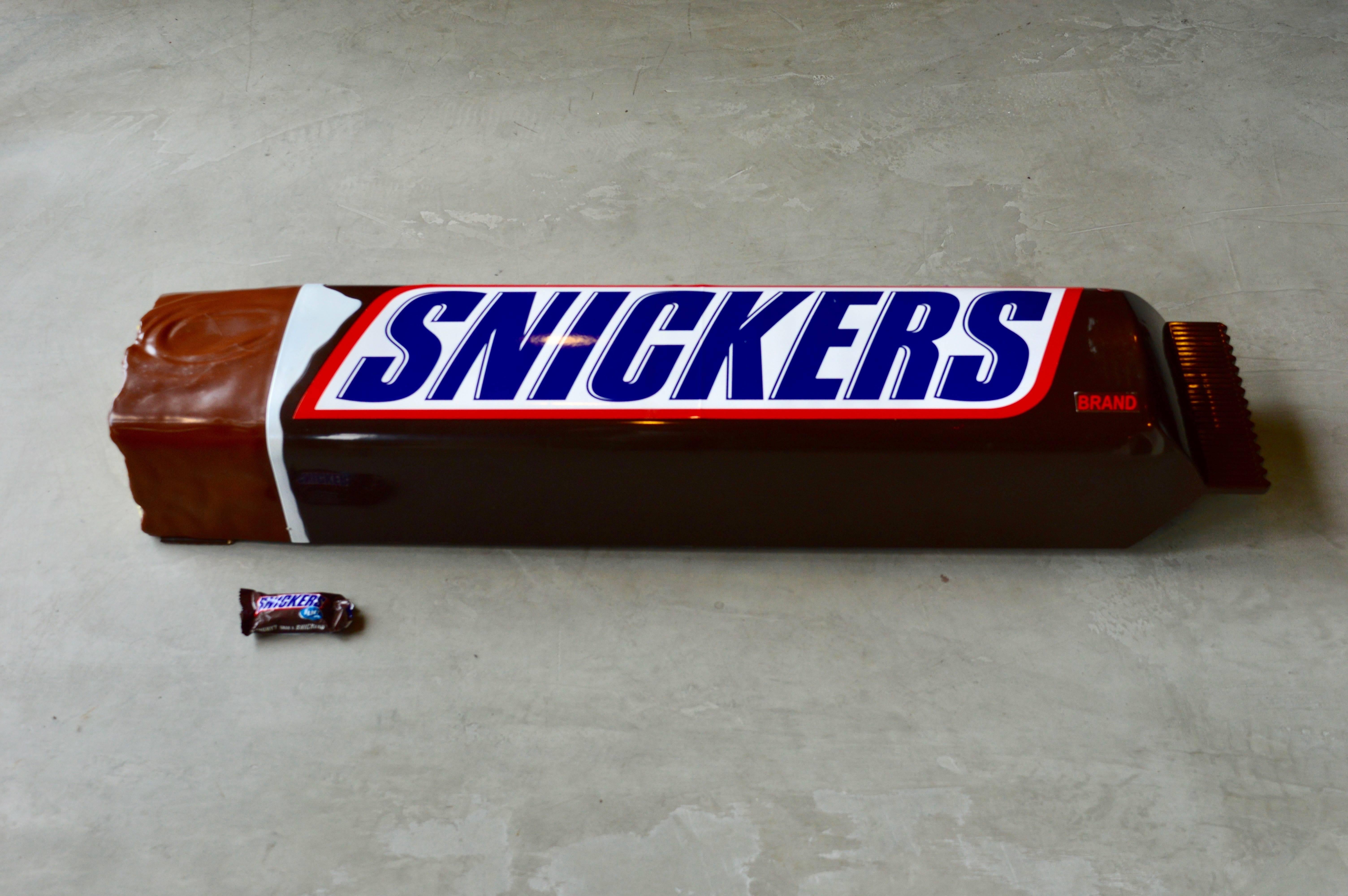 pop art snickers