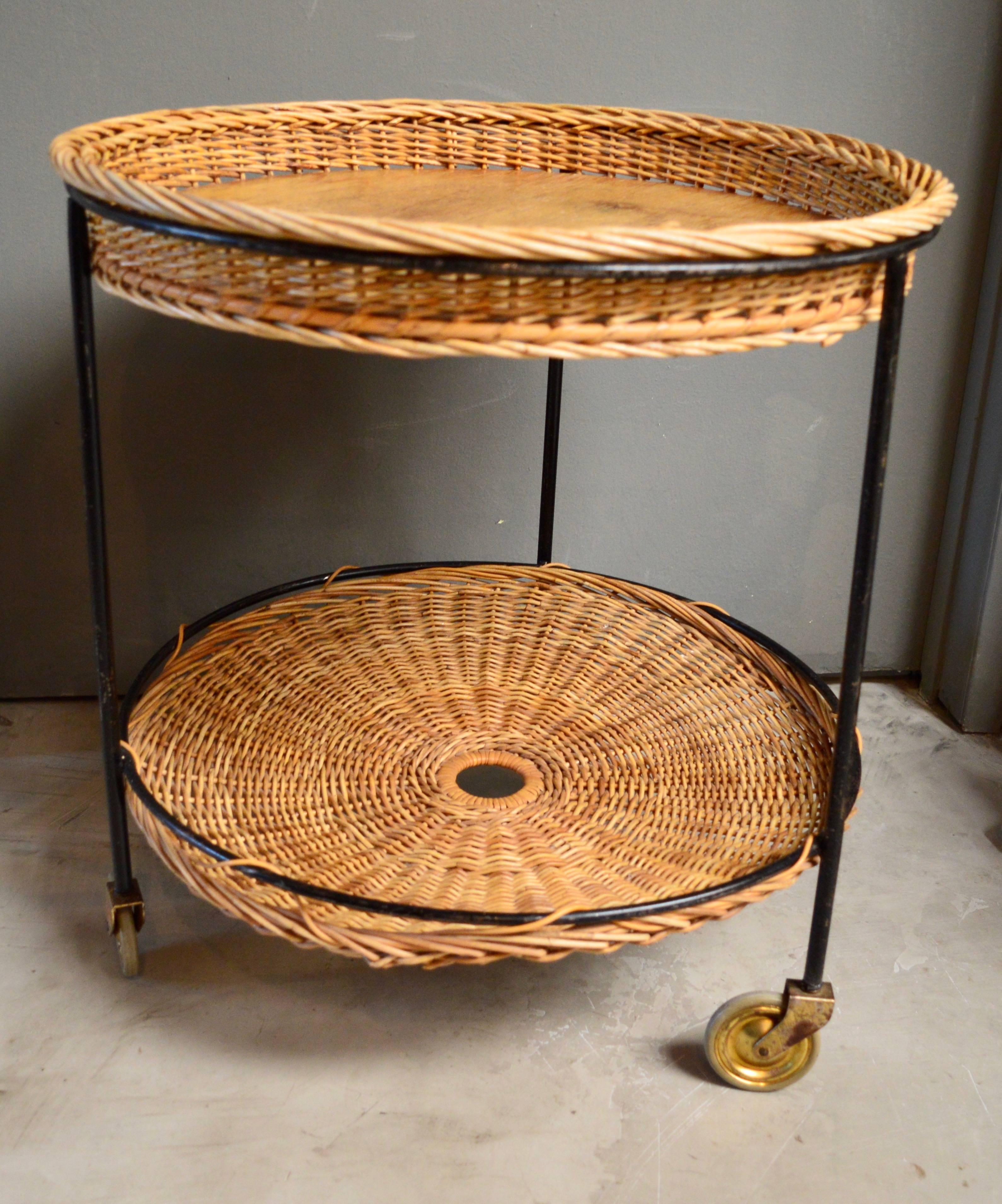 French Wicker Bar Cart In Excellent Condition In Los Angeles, CA