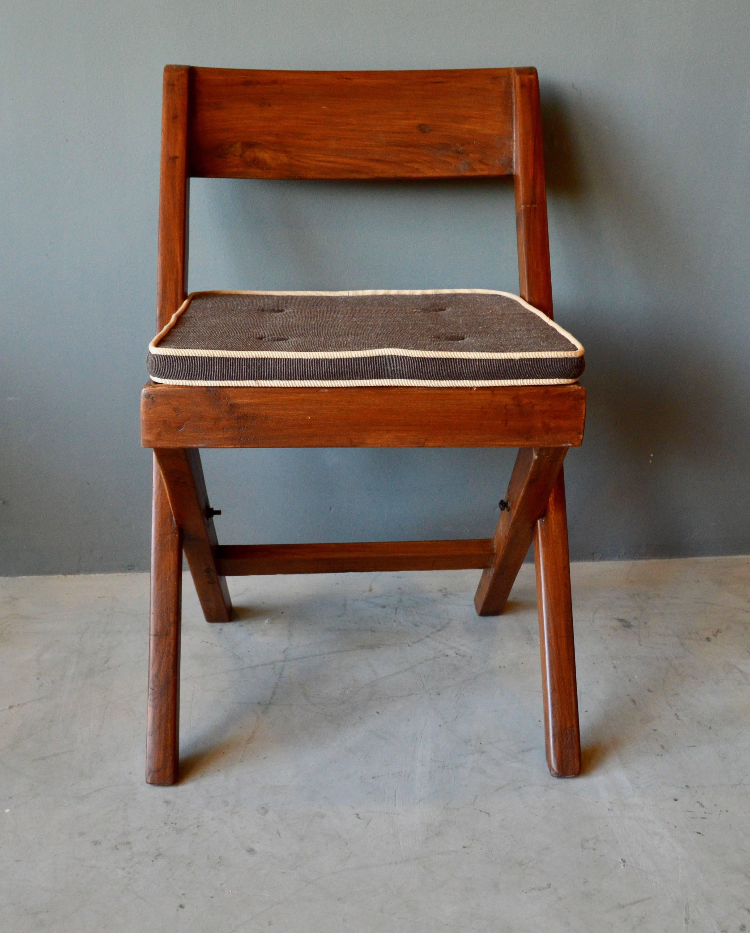 Pierre Jeanneret Library Chair In Excellent Condition In Los Angeles, CA