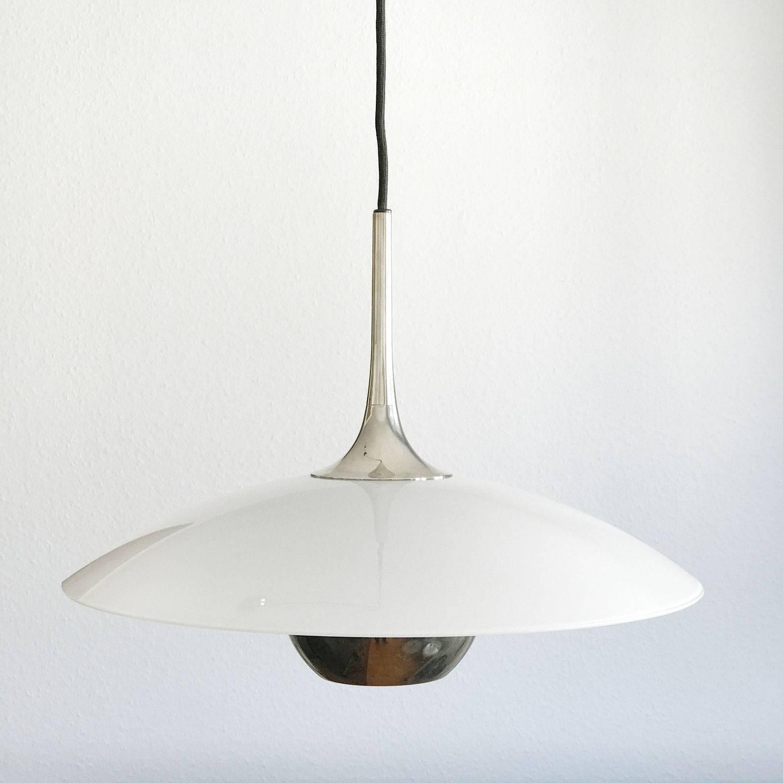 Rare Florian Schulz Counter Balance Pendant with Glass Shade In Excellent Condition In Los Angeles, CA