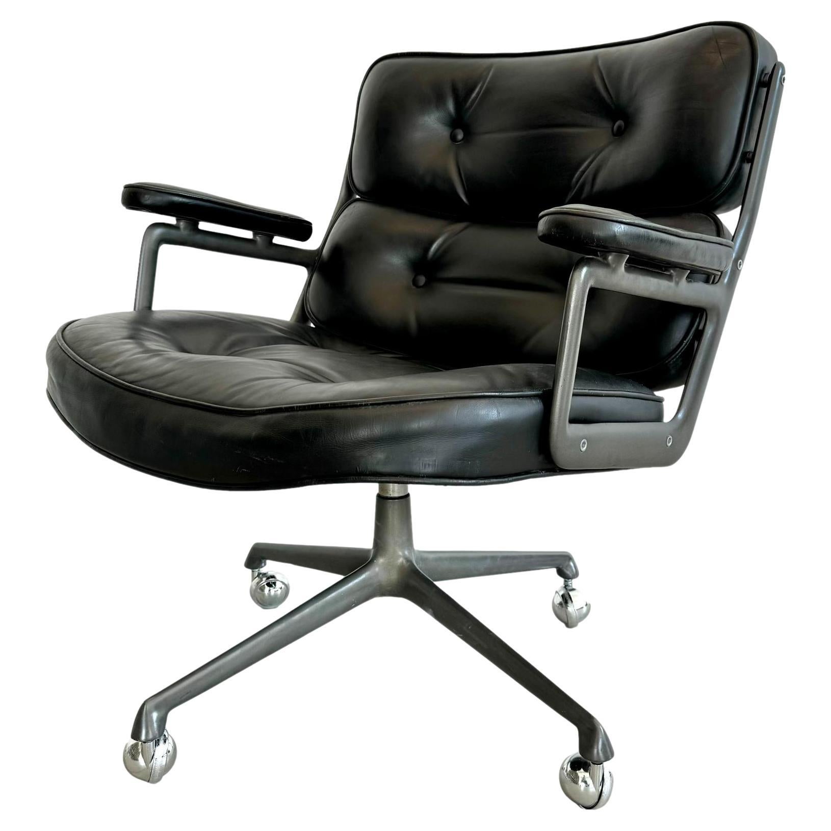 Eames Time Life Lobby Lounge Chair in Black Leather for Herman Miller, 1980s USA For Sale