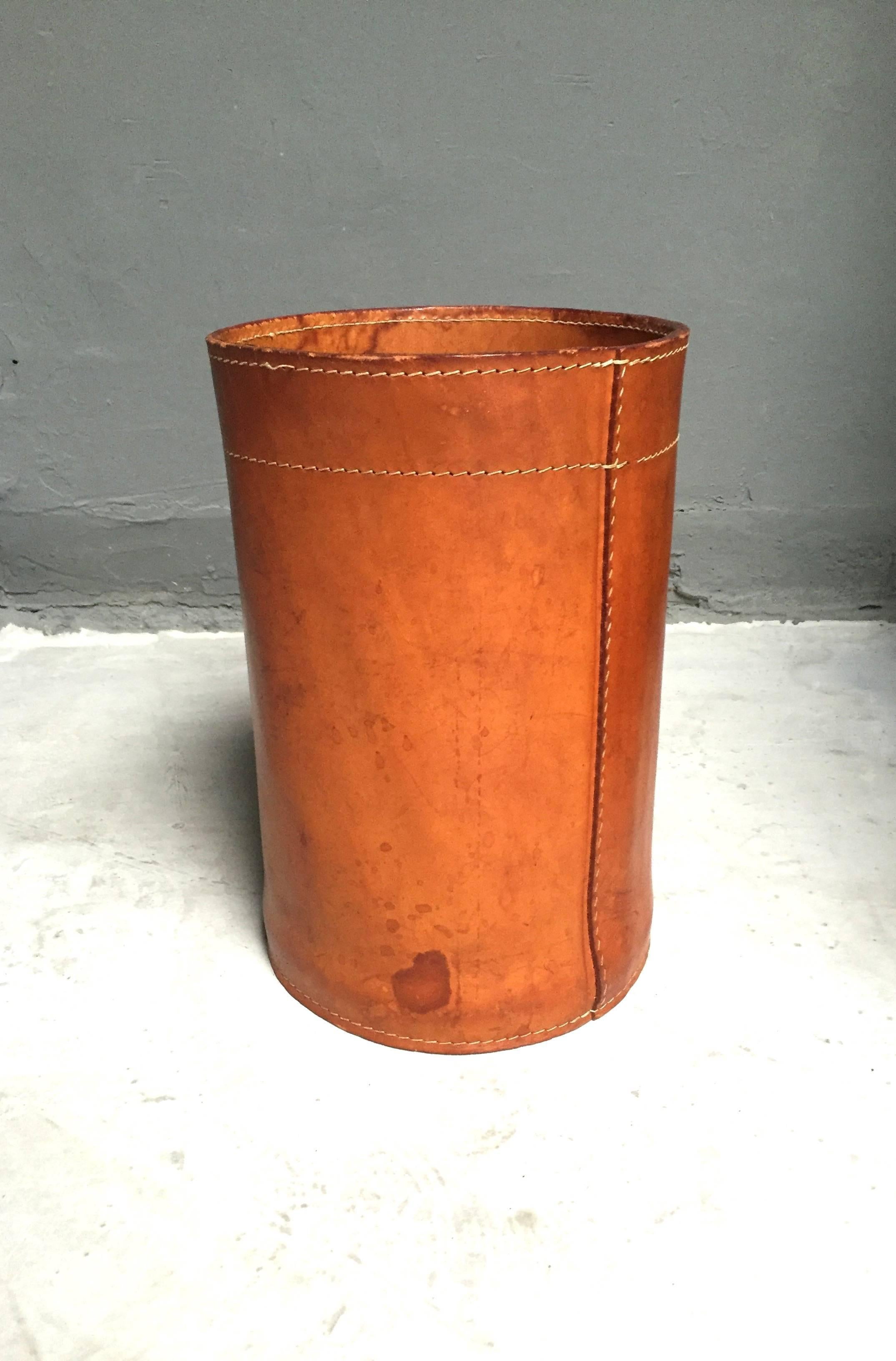 leather trash can