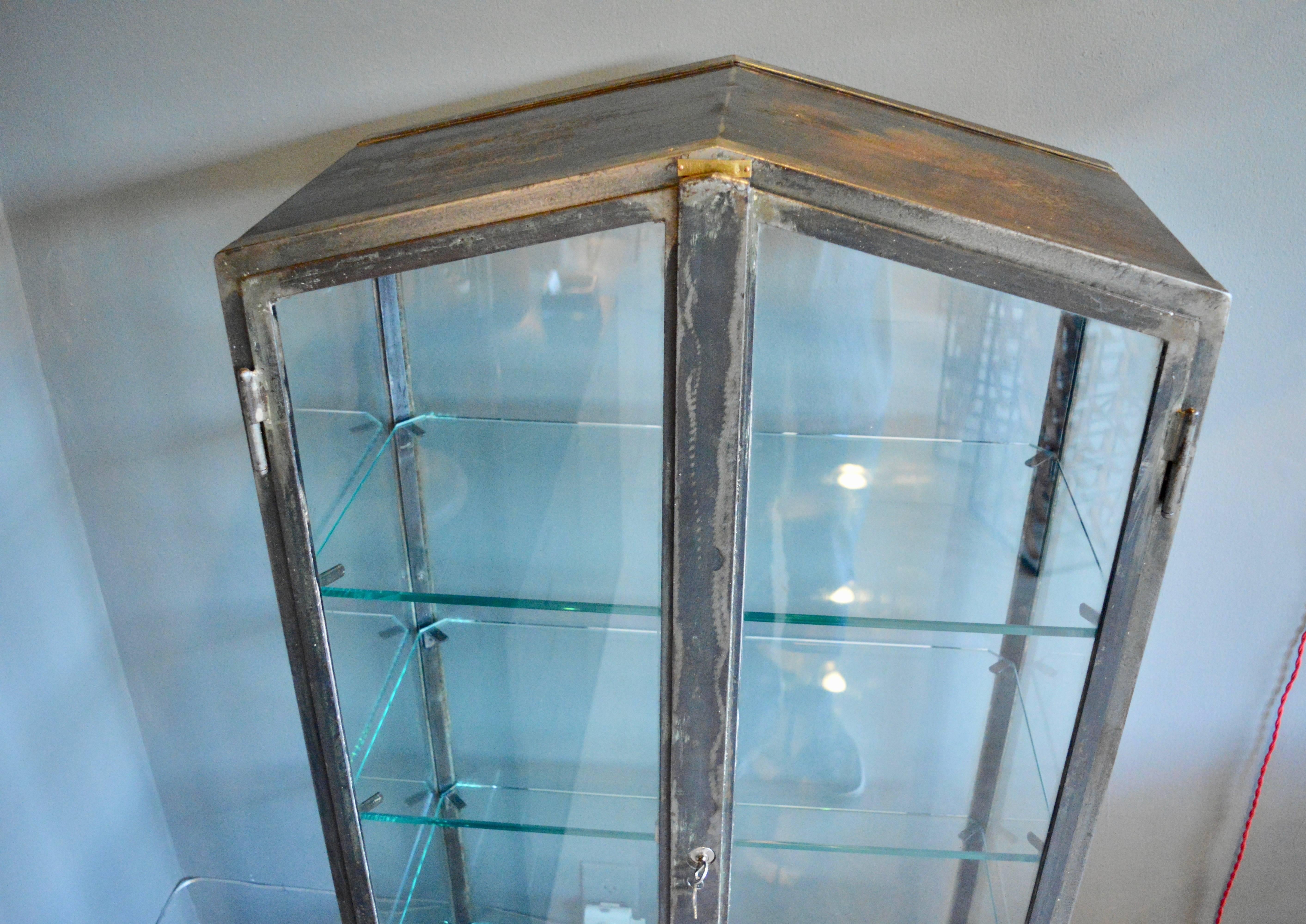 Pair of Iron and Glass Vitrines In Excellent Condition In Los Angeles, CA