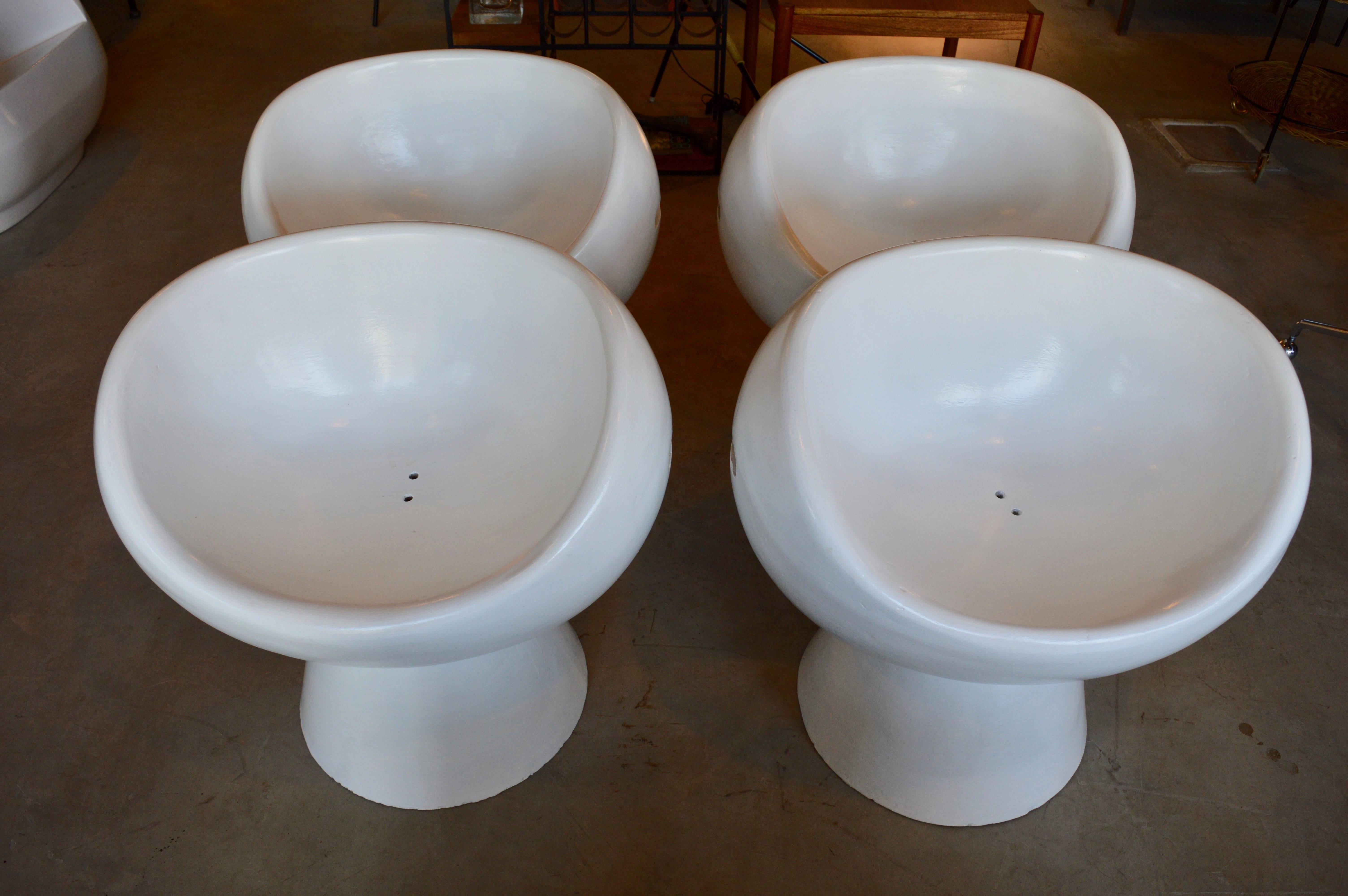 Rare Set of 5 Willy Guhl Concrete Mushroom Chairs In Excellent Condition In Los Angeles, CA
