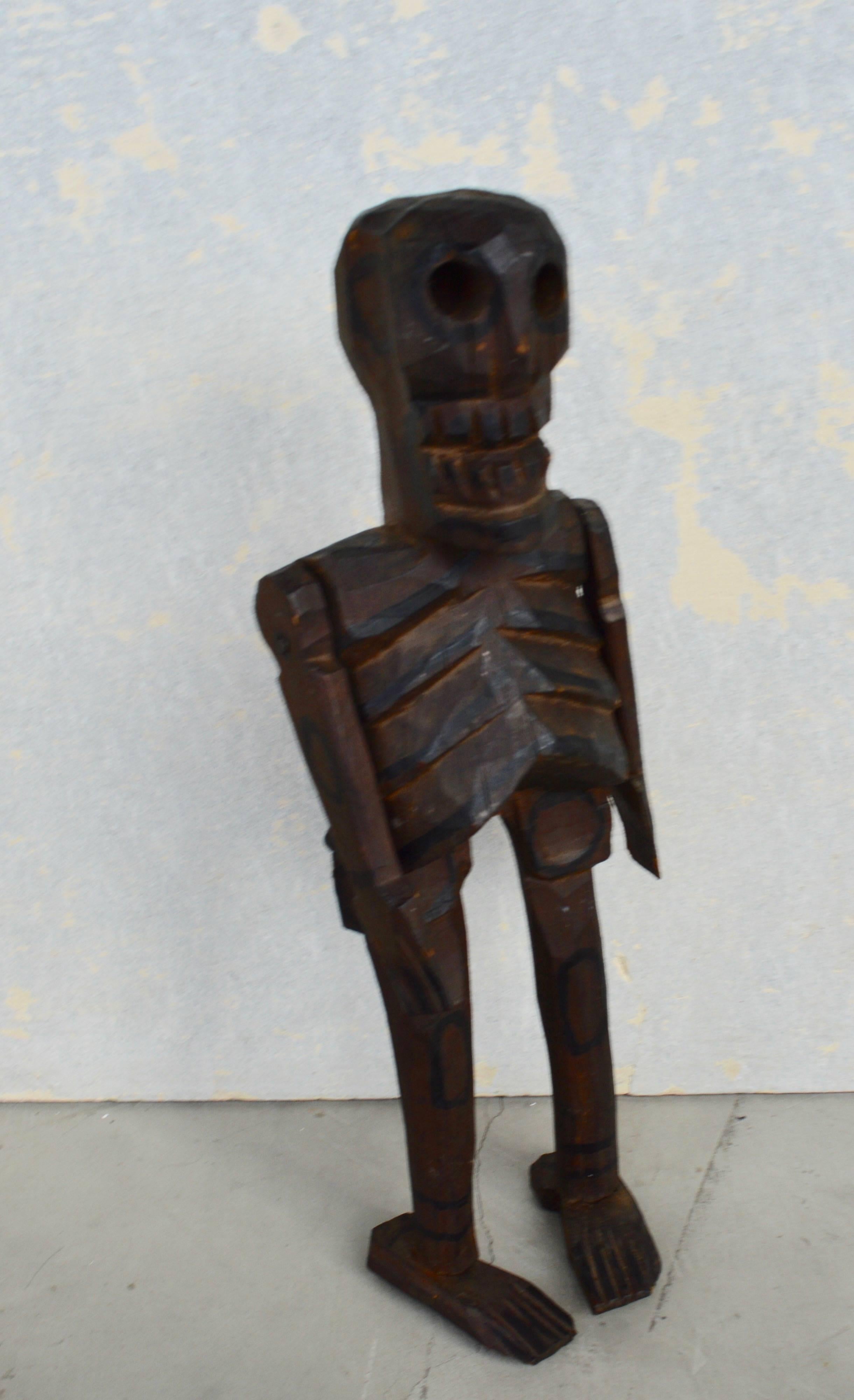 Articulating Wood Skeleton Santo In Excellent Condition In Los Angeles, CA