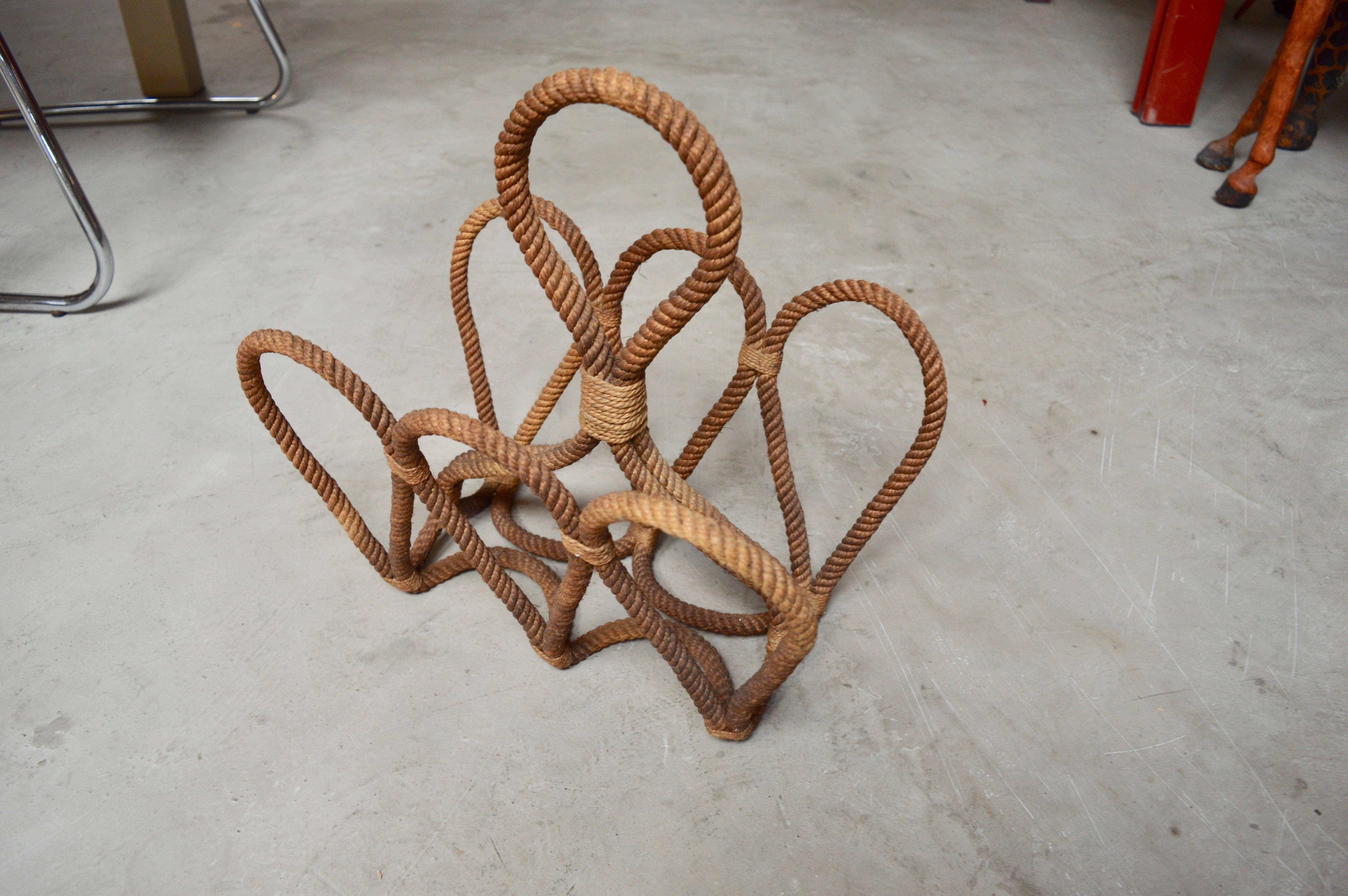 French Rope Magazine Rack by Audoux and Minet In Excellent Condition For Sale In Los Angeles, CA